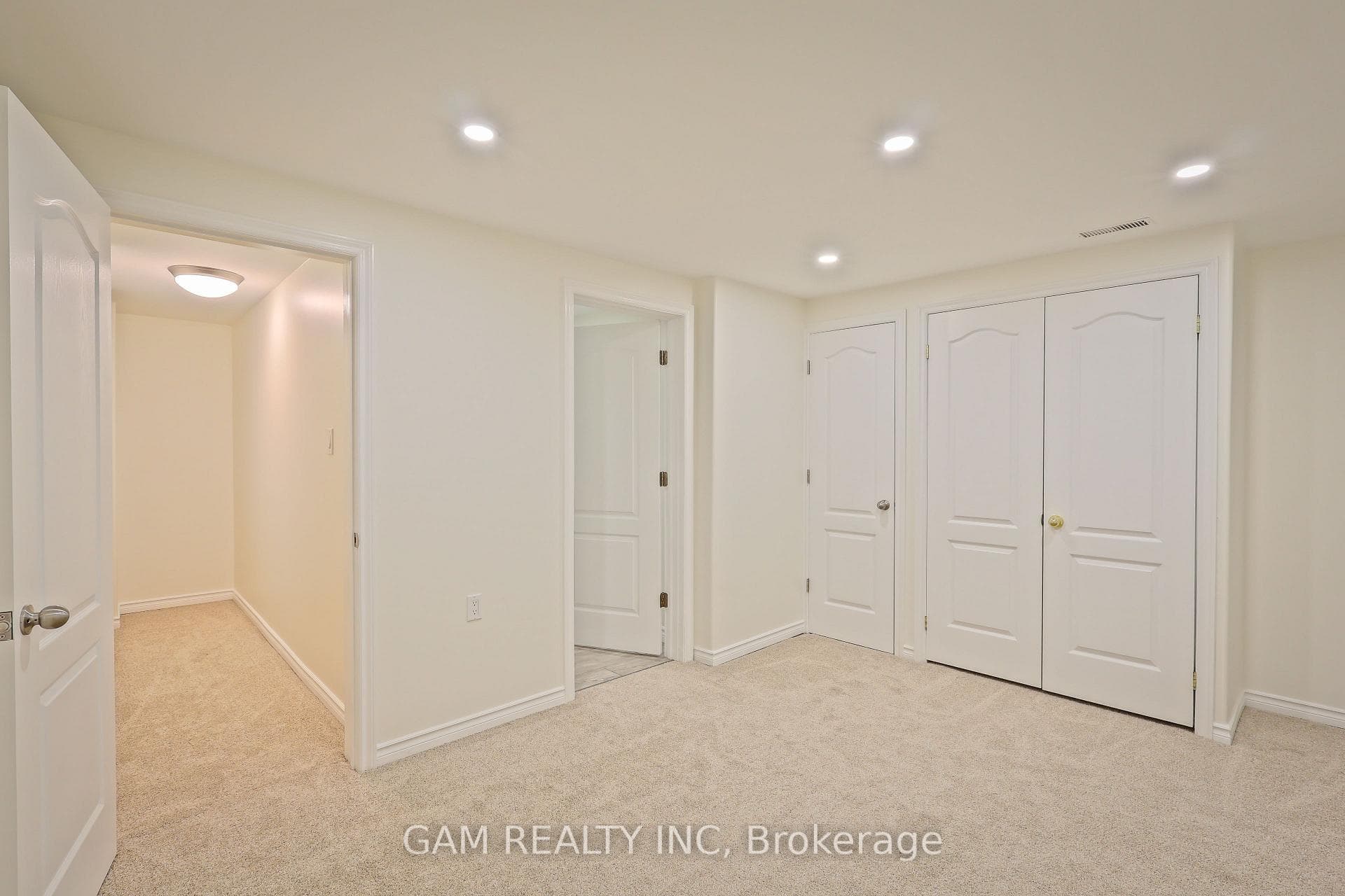 328 Arthur Fach Drive photo 35