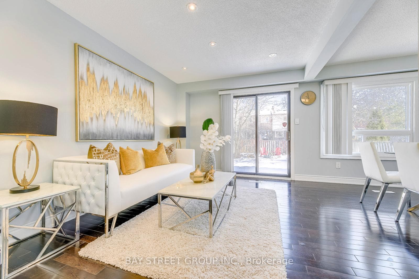 7085 Tamar Mews photo 14