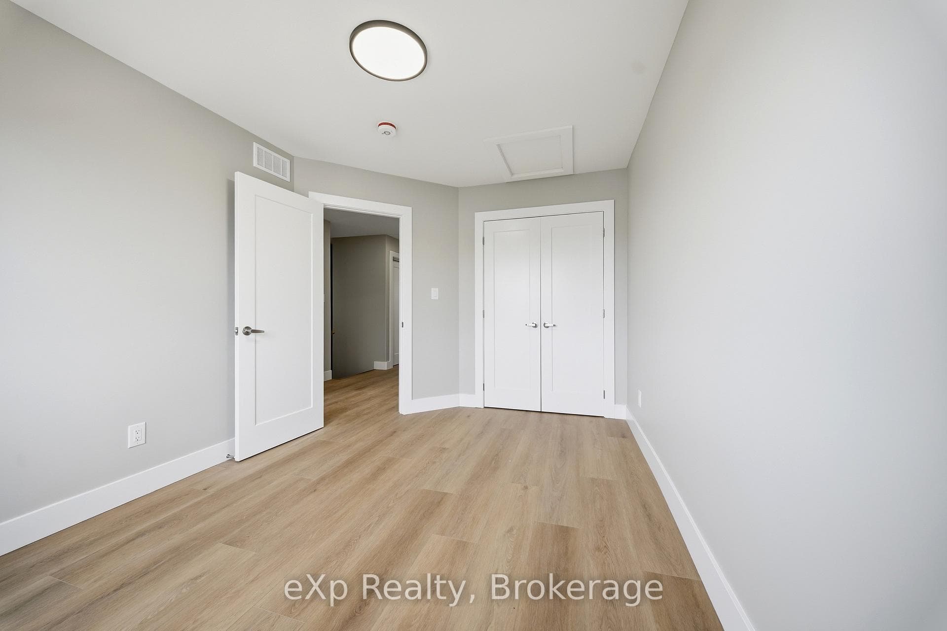 79 Maclellan Avenue photo 20