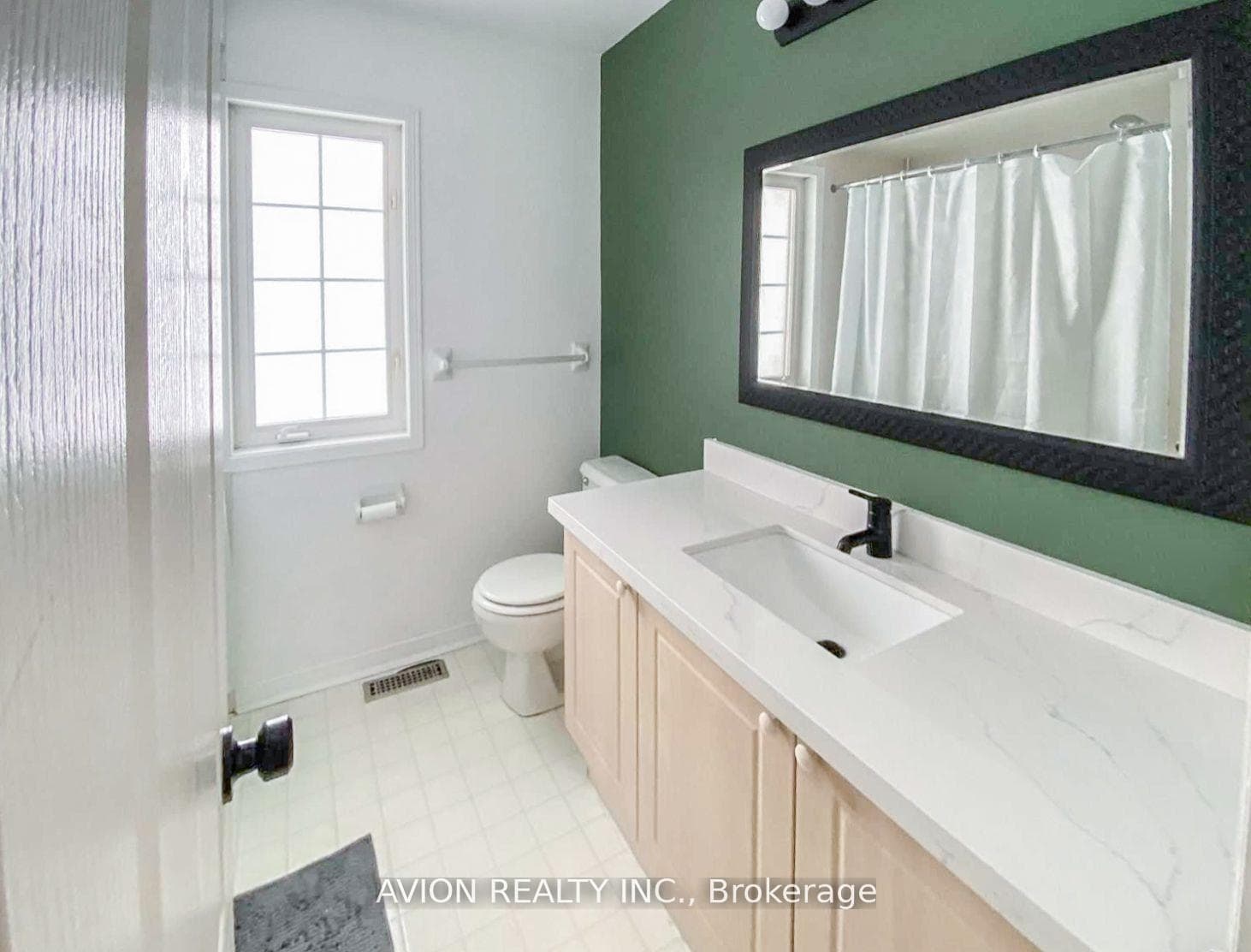 5030 Heatherleigh Avenue Unit 71 photo 12