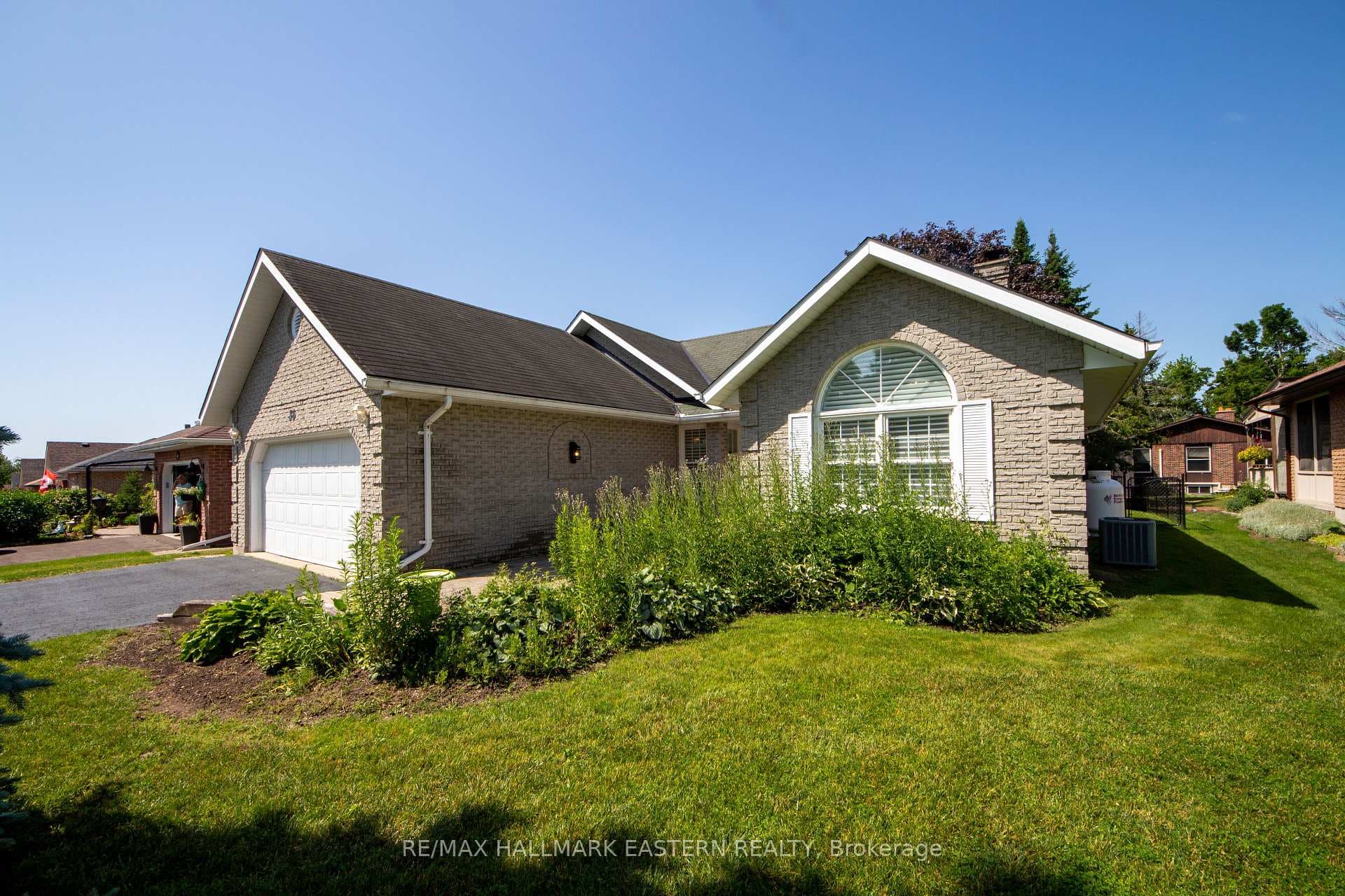 36 Russell Hill Road photo 27