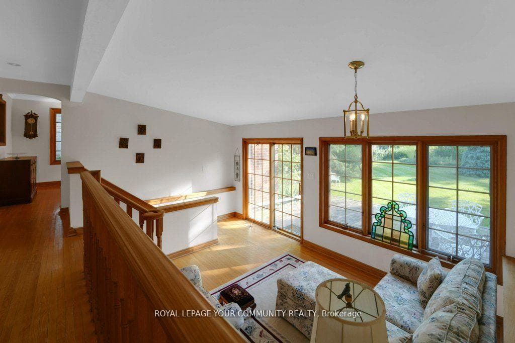 14 Jonquil Crescent photo 29