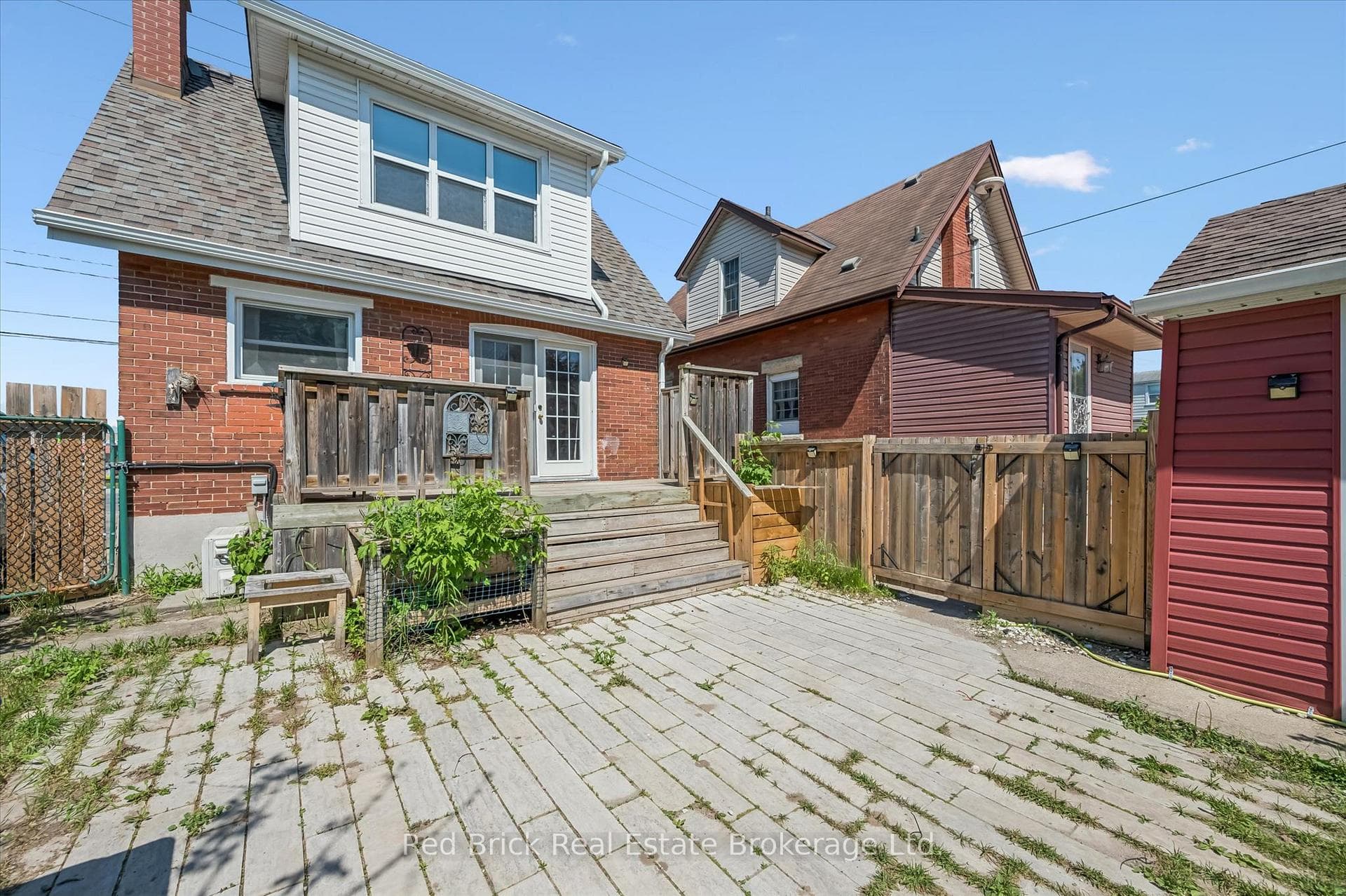 241 Victoria Road photo 27