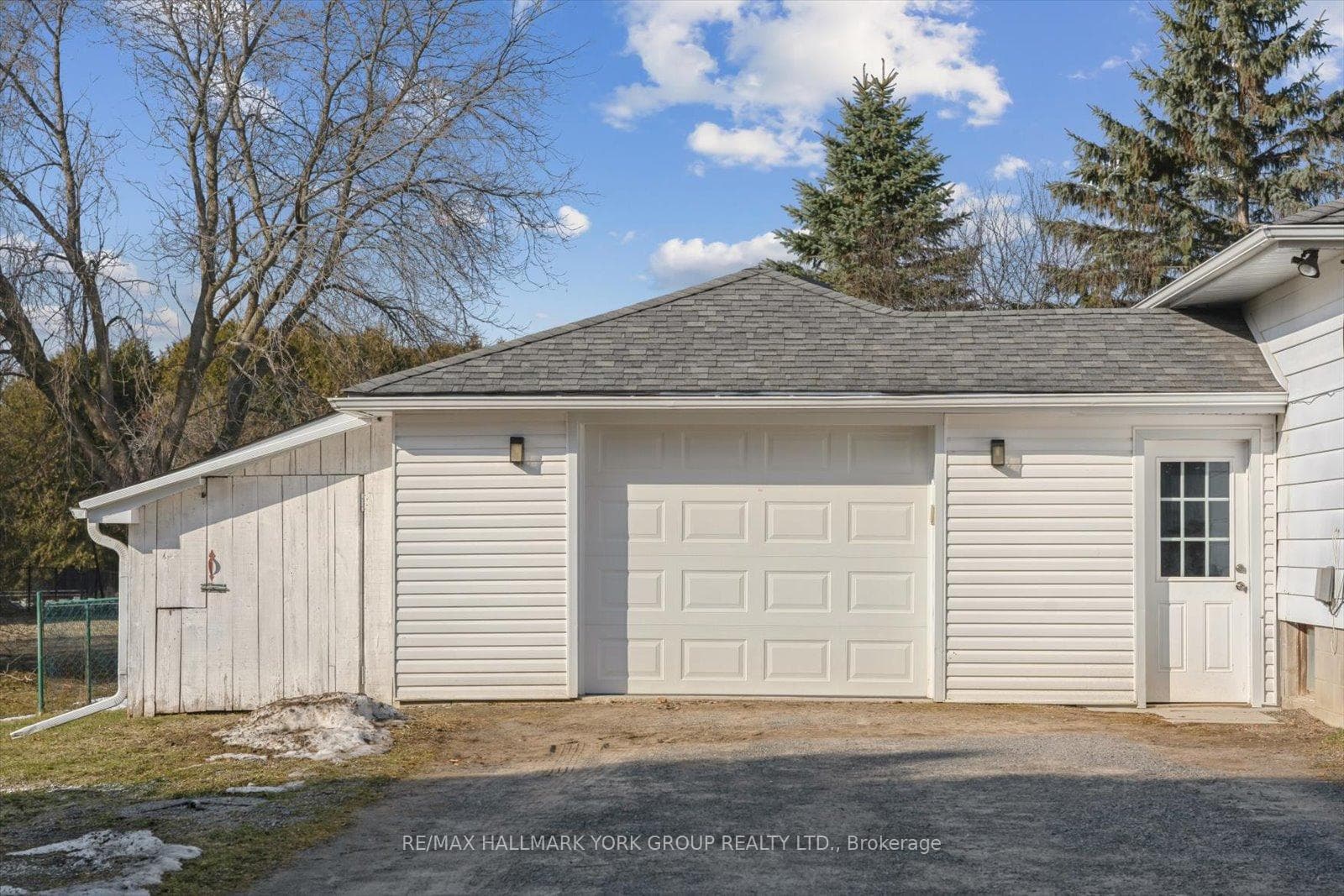 20860 Brock Road photo 34