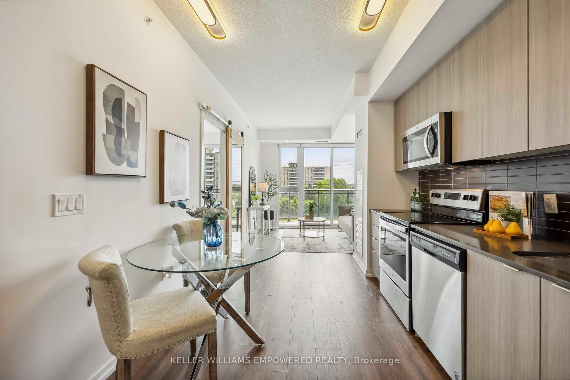 3237 Bayview Avenue Unit 512 photo 8