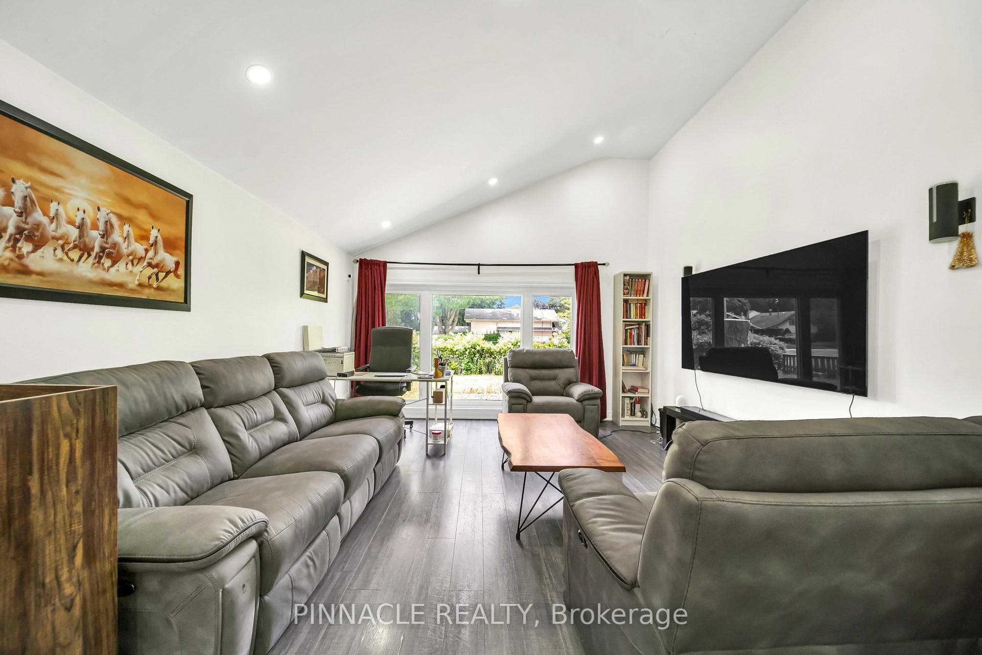 2 Ladysbridge Drive photo 7