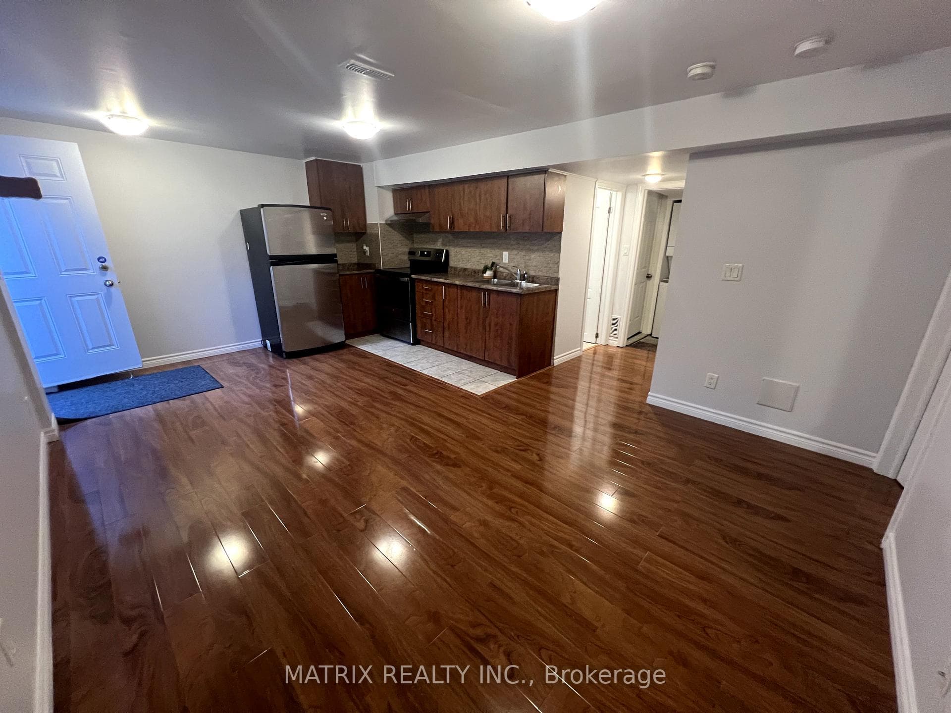 1753 Liatris Drive photo 4