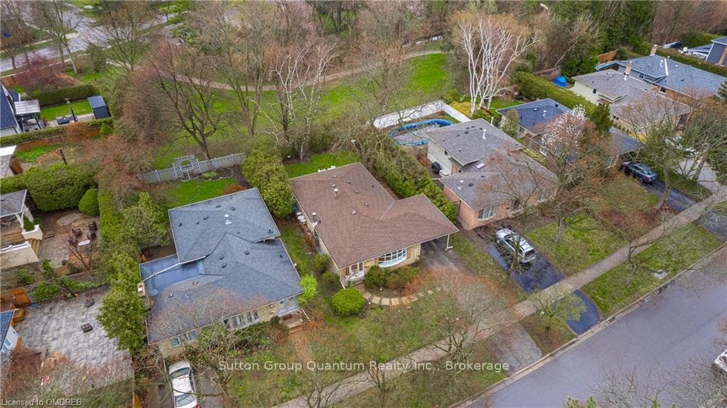 485 ANTHONY Drive photo 1