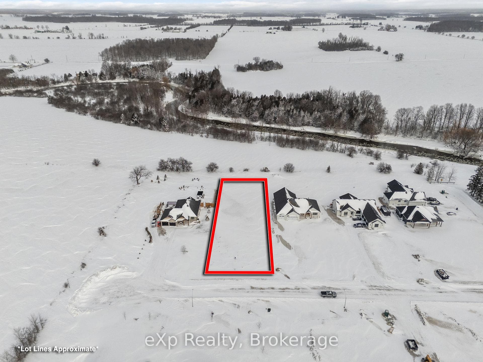 43712 ADELAIDE Street photo 1