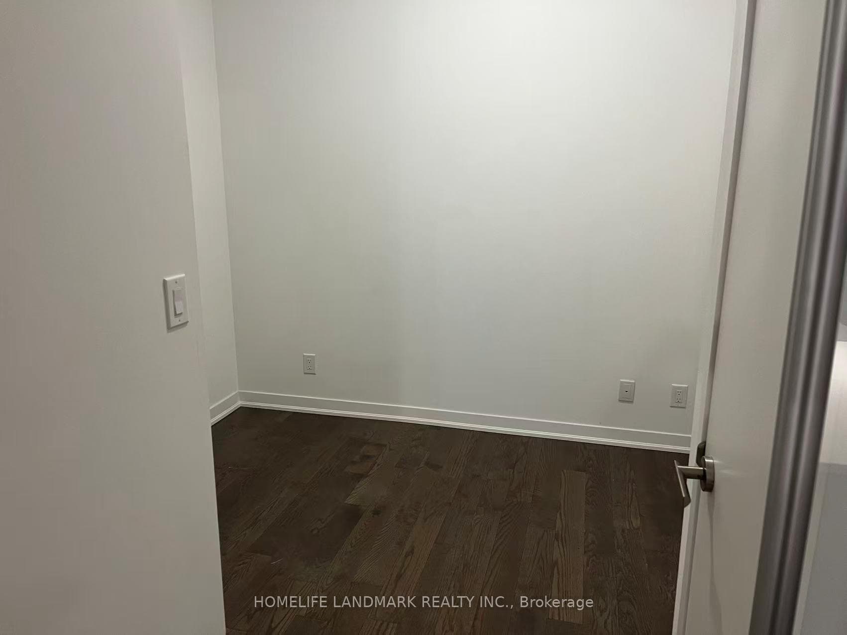 100 Harbour Street Unit 5906 photo 9