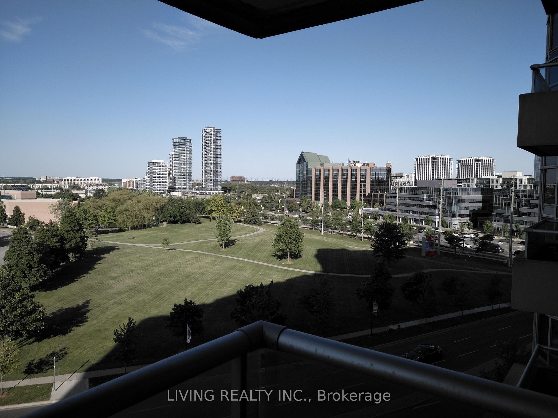 33 Cox Boulevard Unit 820 photo 22