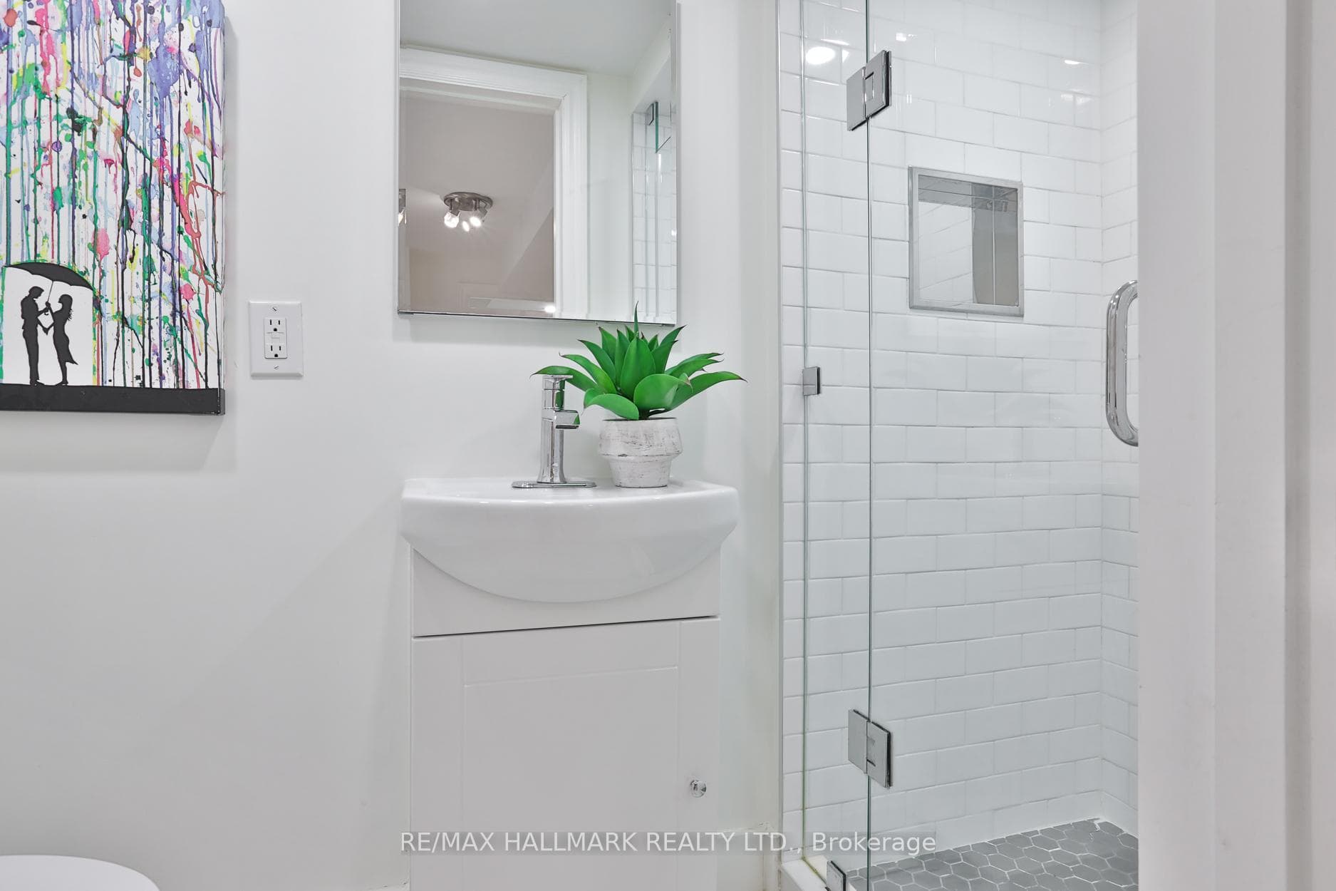299 Ridley Boulevard photo 27
