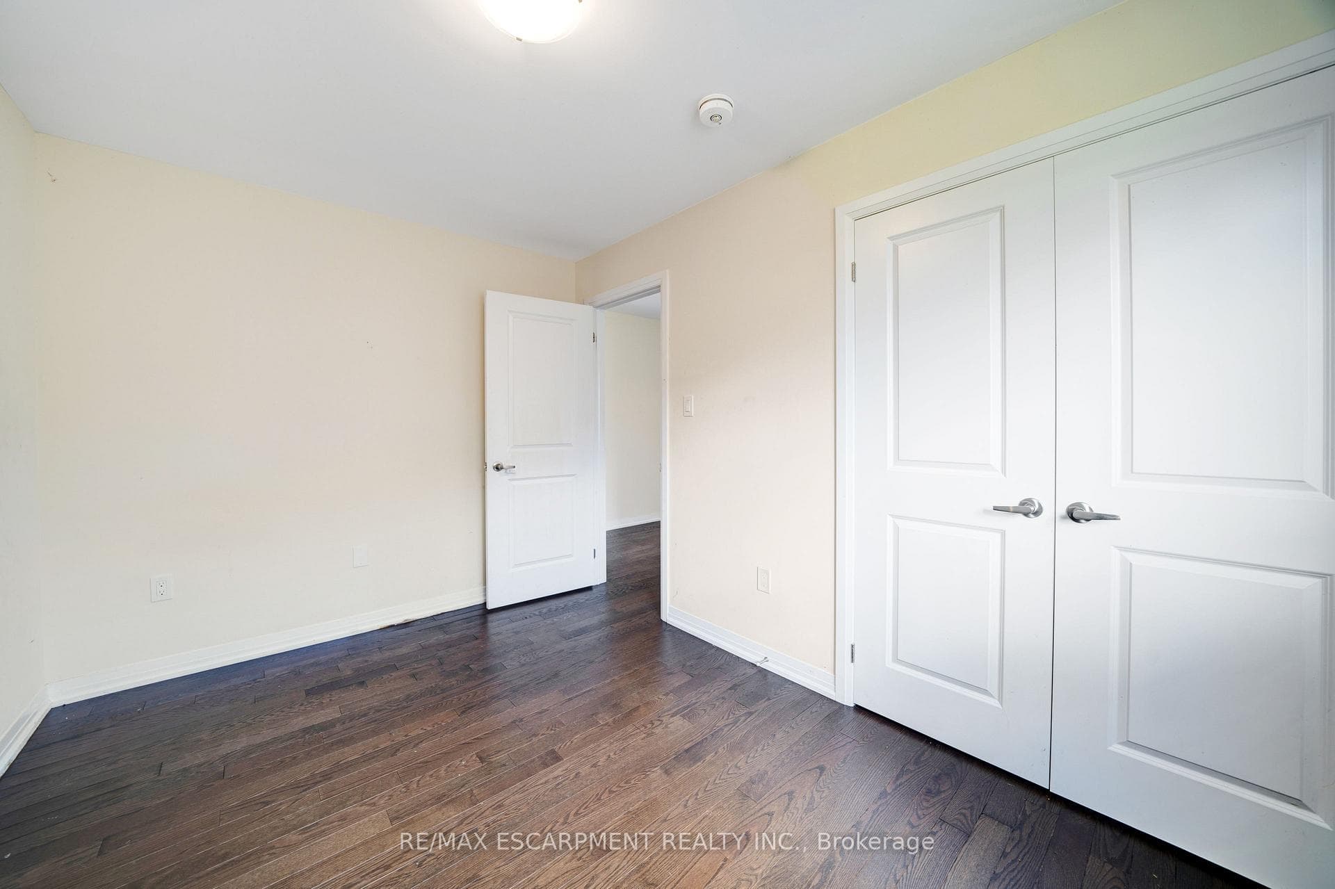 44 Carew Boulevard photo 31