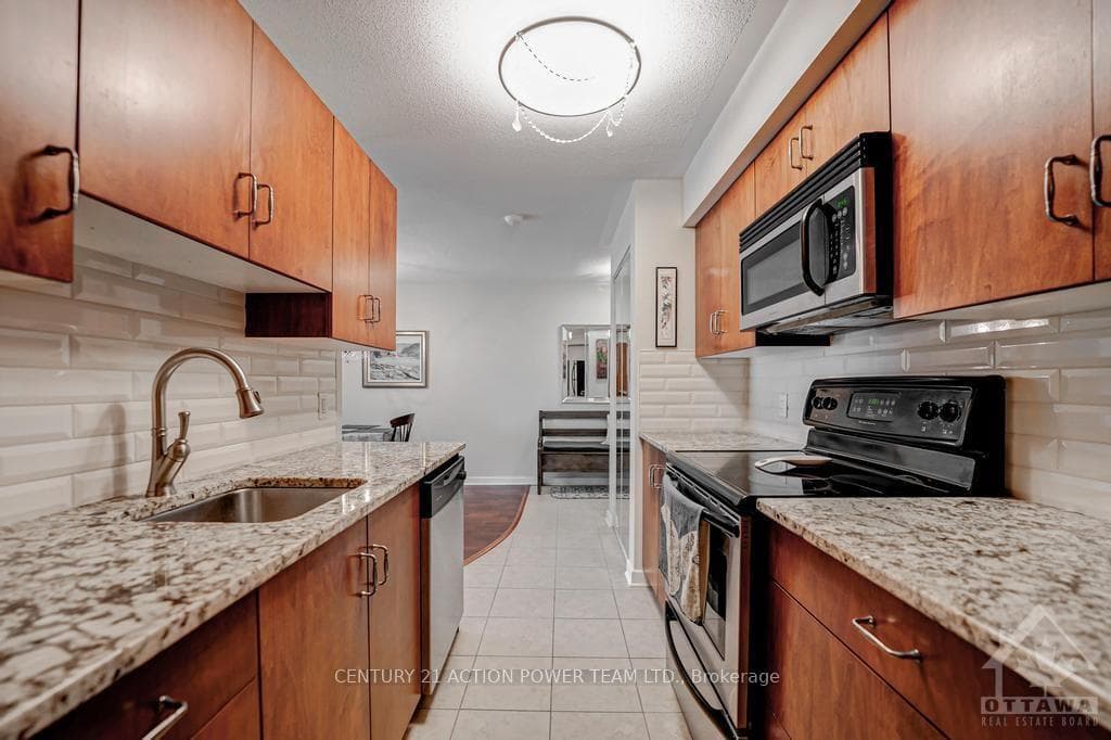 138 SOMERSET Street Unit 1001 photo 8