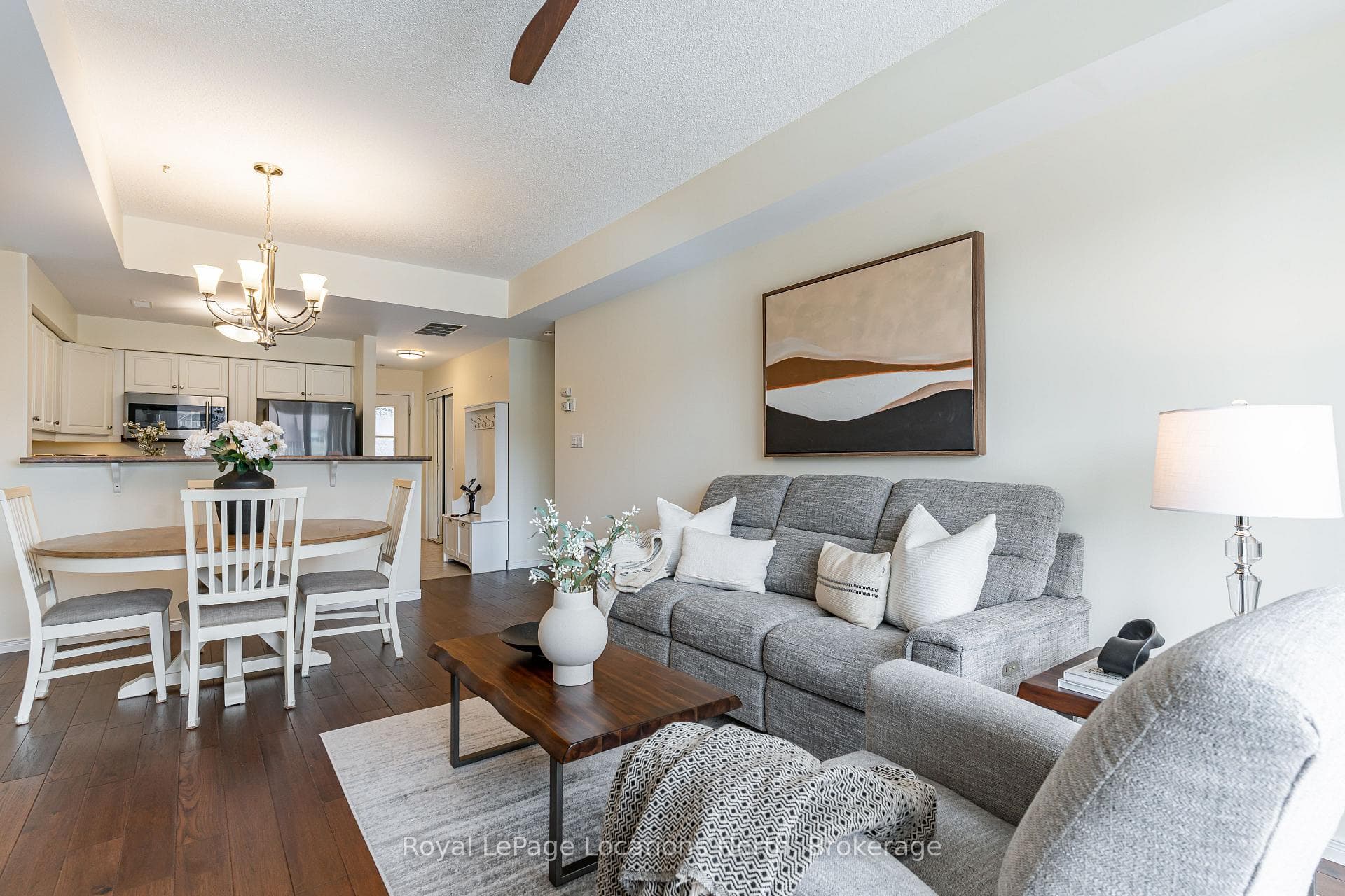 465 Mariners Way photo 8