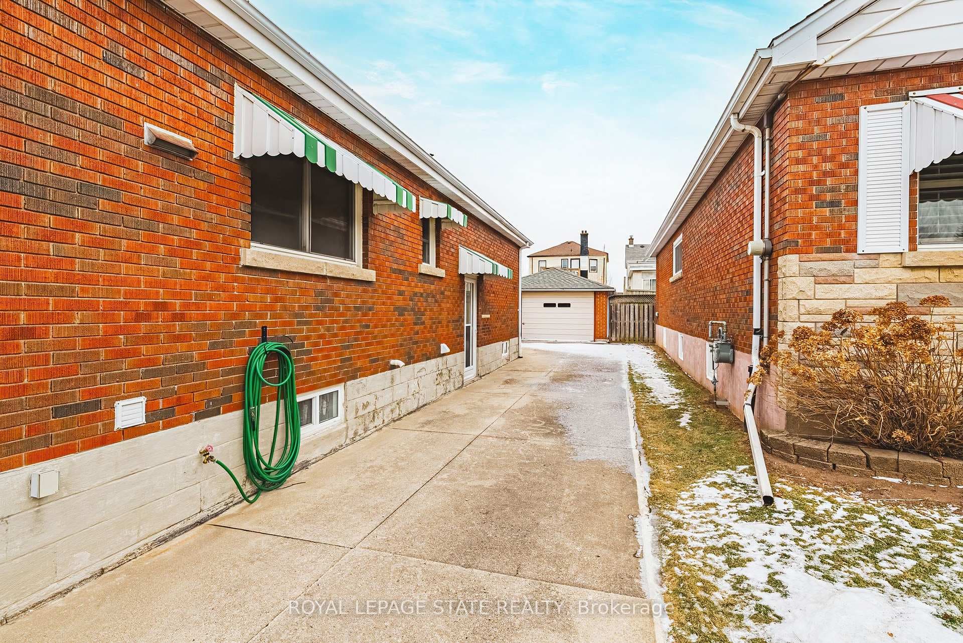 62 Paling Court photo 35