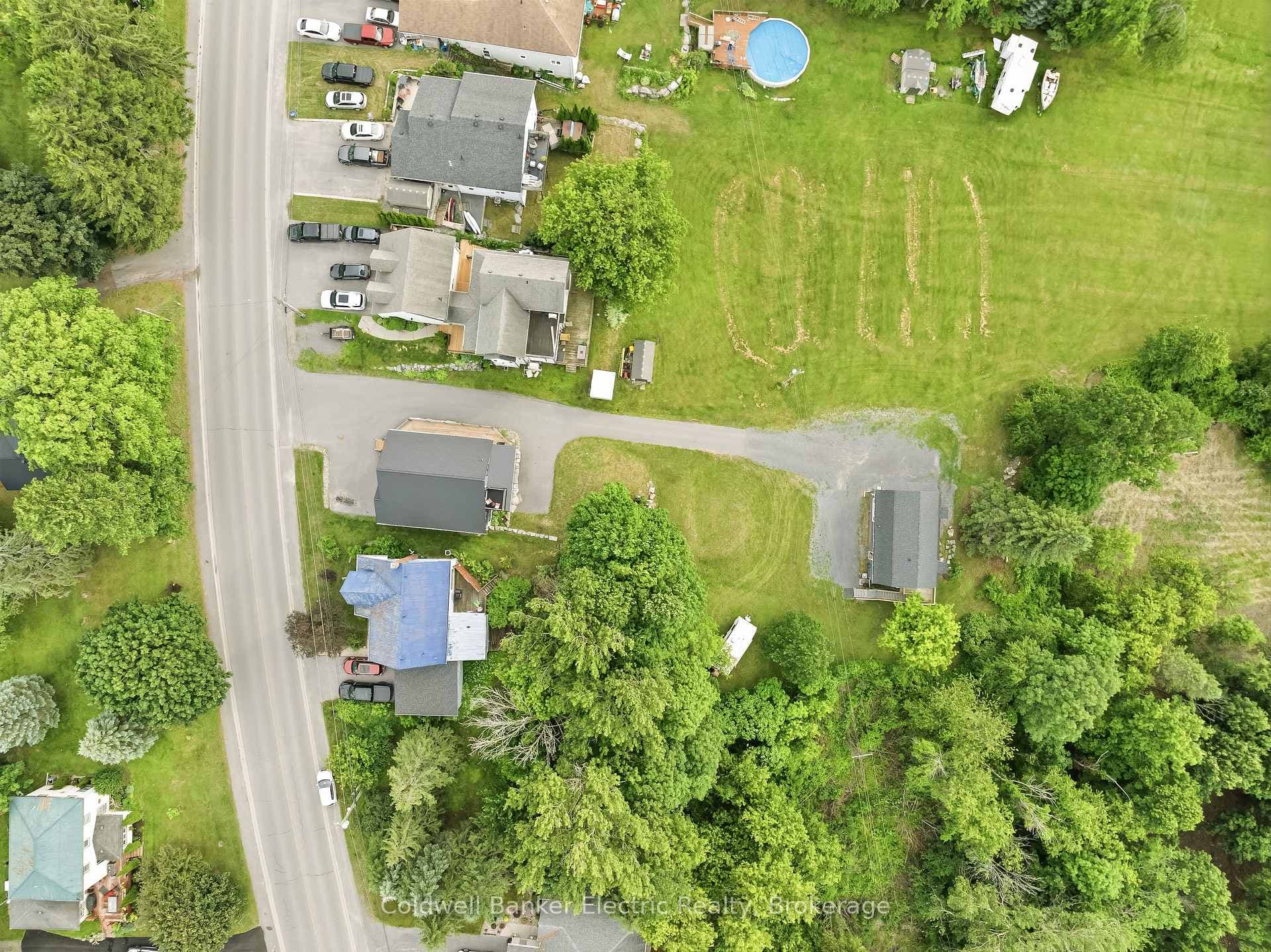 765 Palace Road photo 44