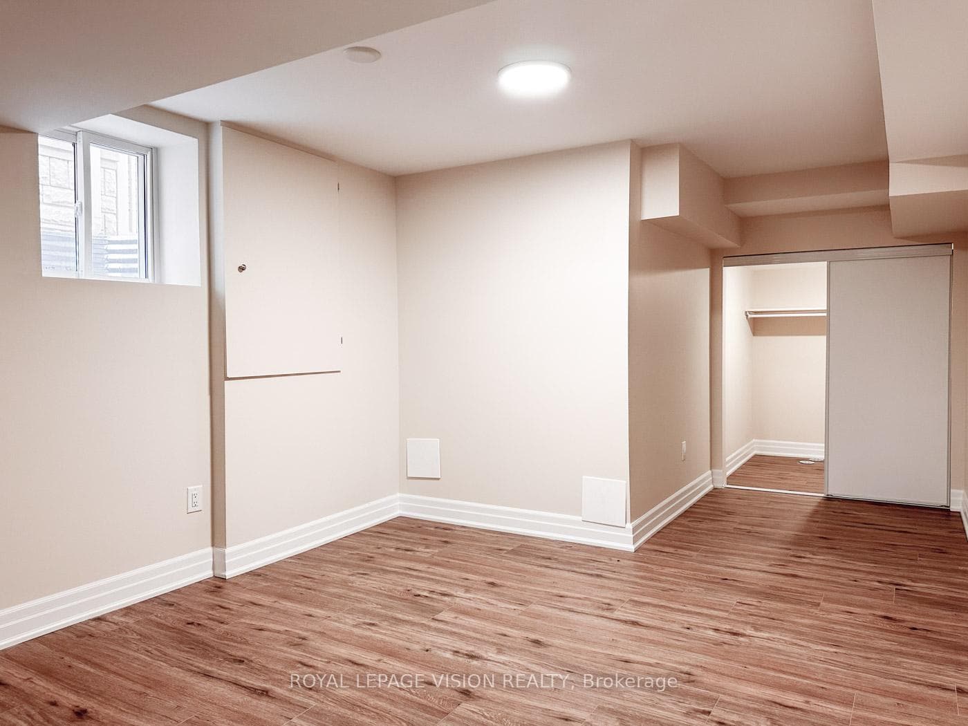 15 Clapperton Drive photo 9