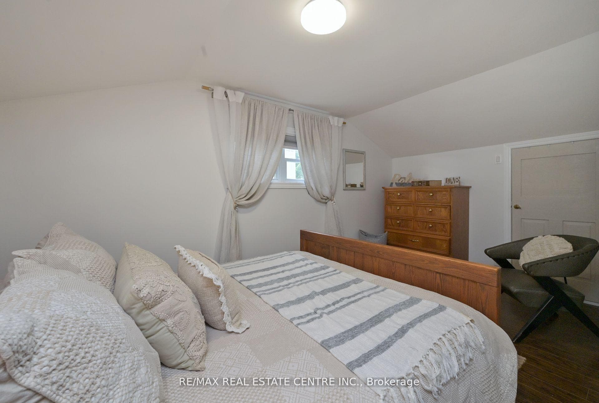 163 Daniel Street photo 27