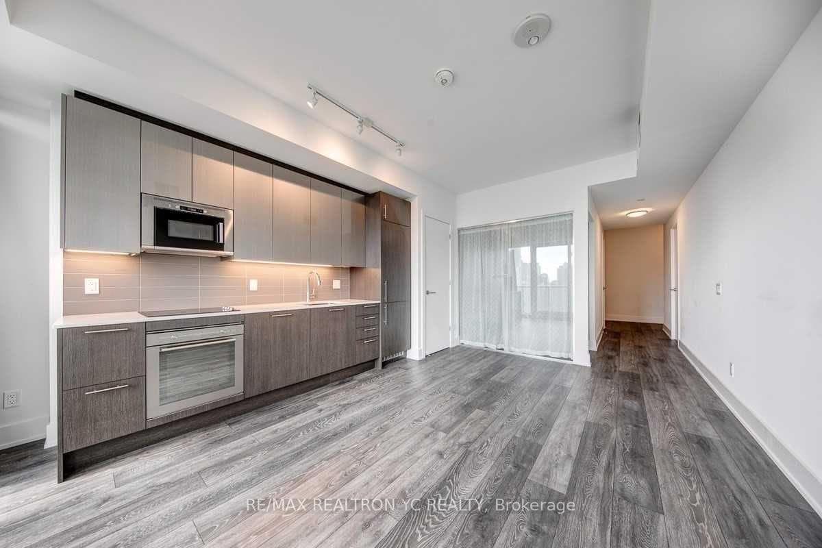 403 Church Street Unit 2213 photo 17