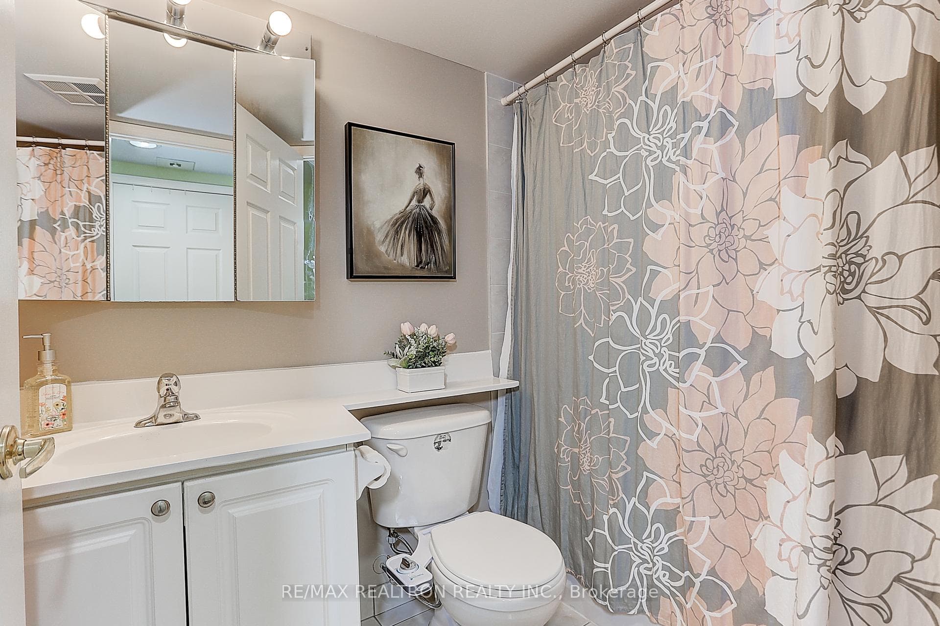 26 Olive Avenue Unit 1008 photo 10