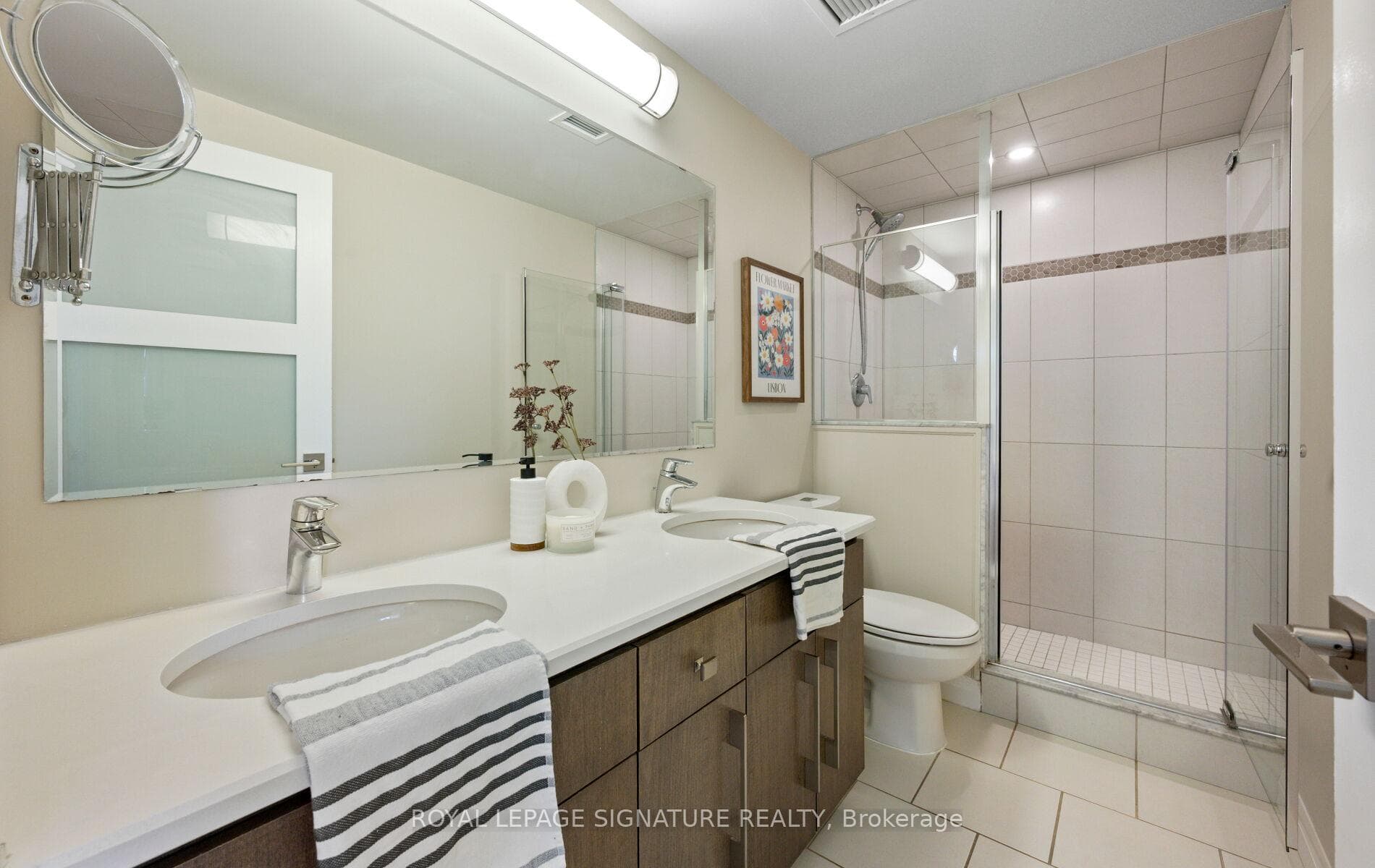 53 Arthur Street Unit 706 photo 23