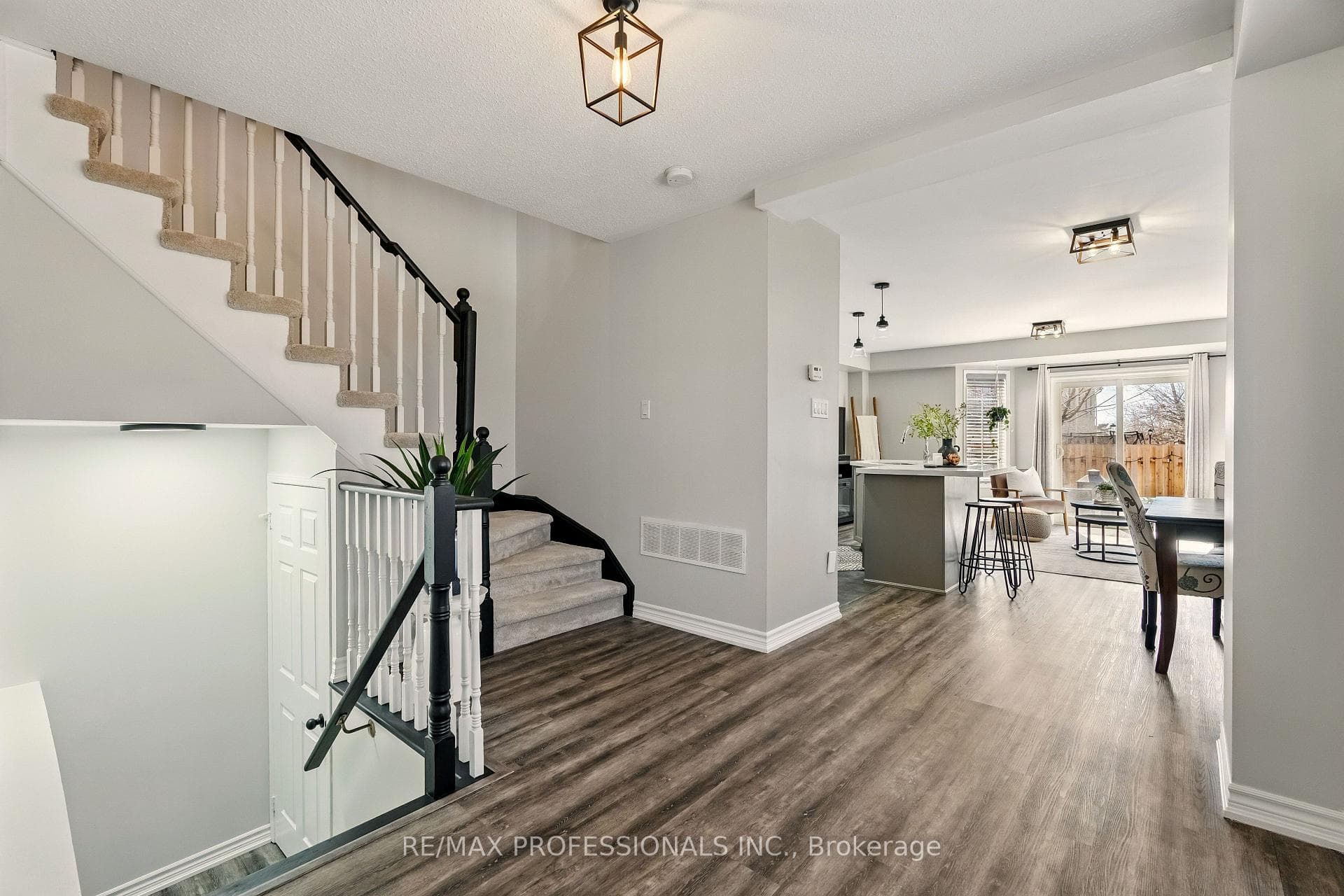 Main Floor Foyer