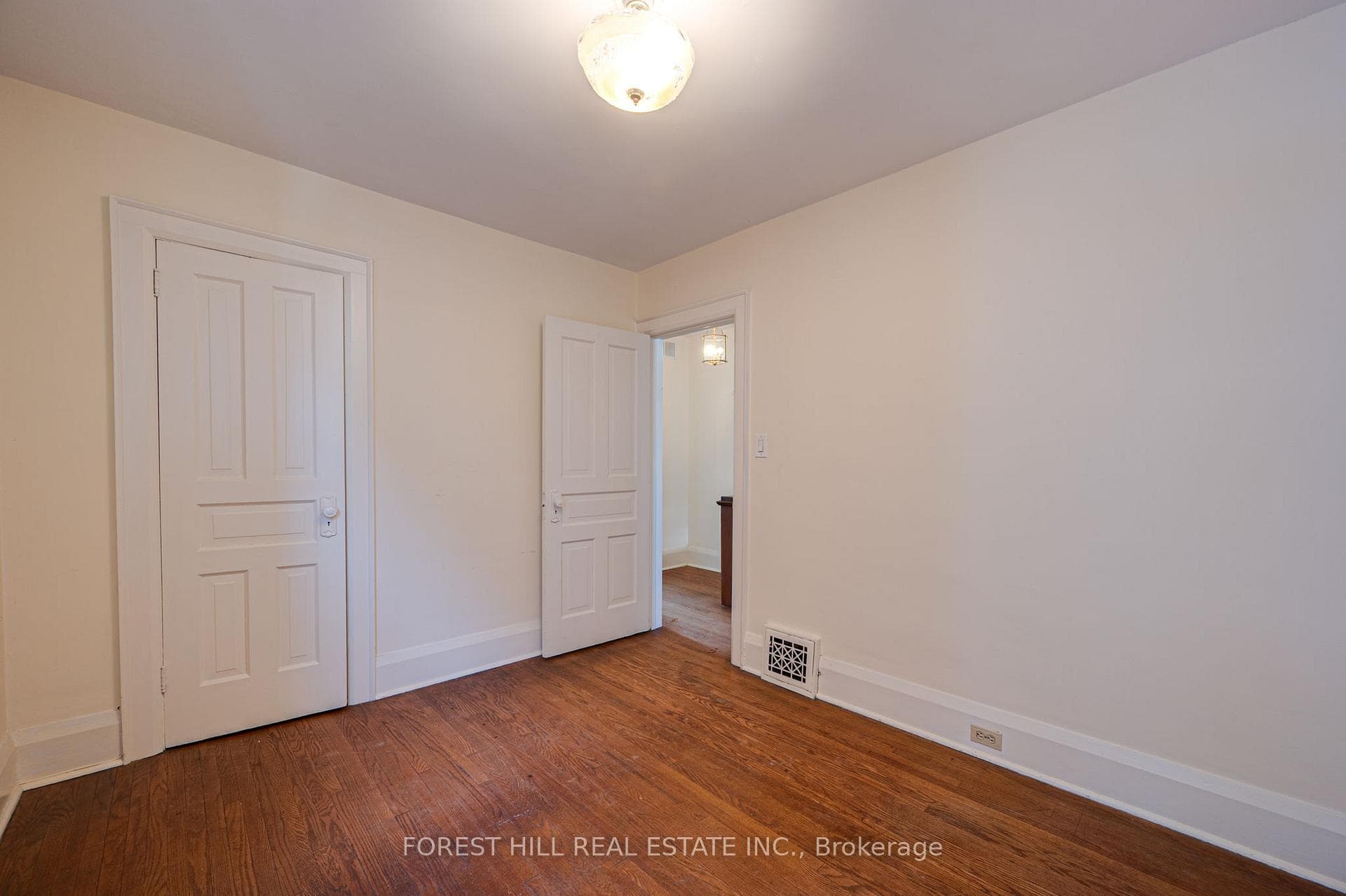 81 Benson Avenue photo 22
