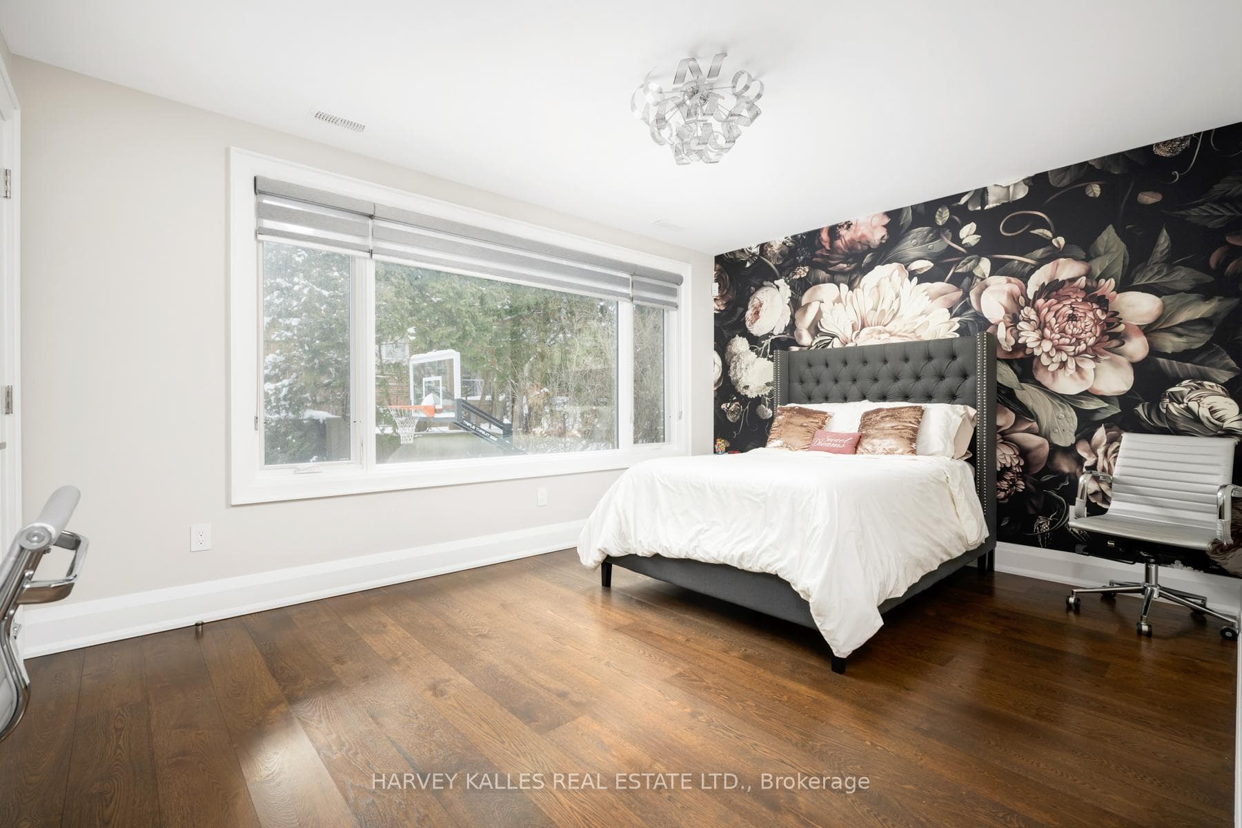313 Hillhurst Boulevard photo 25
