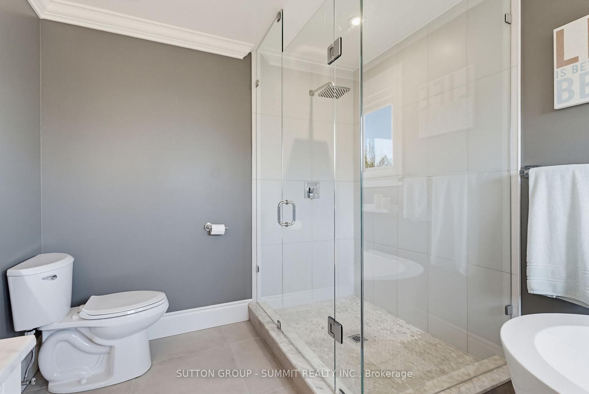 1354 Winterberry Drive photo 26