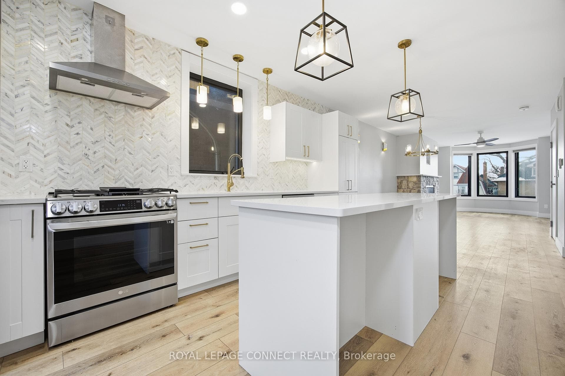 16 Rosemount Avenue photo 19