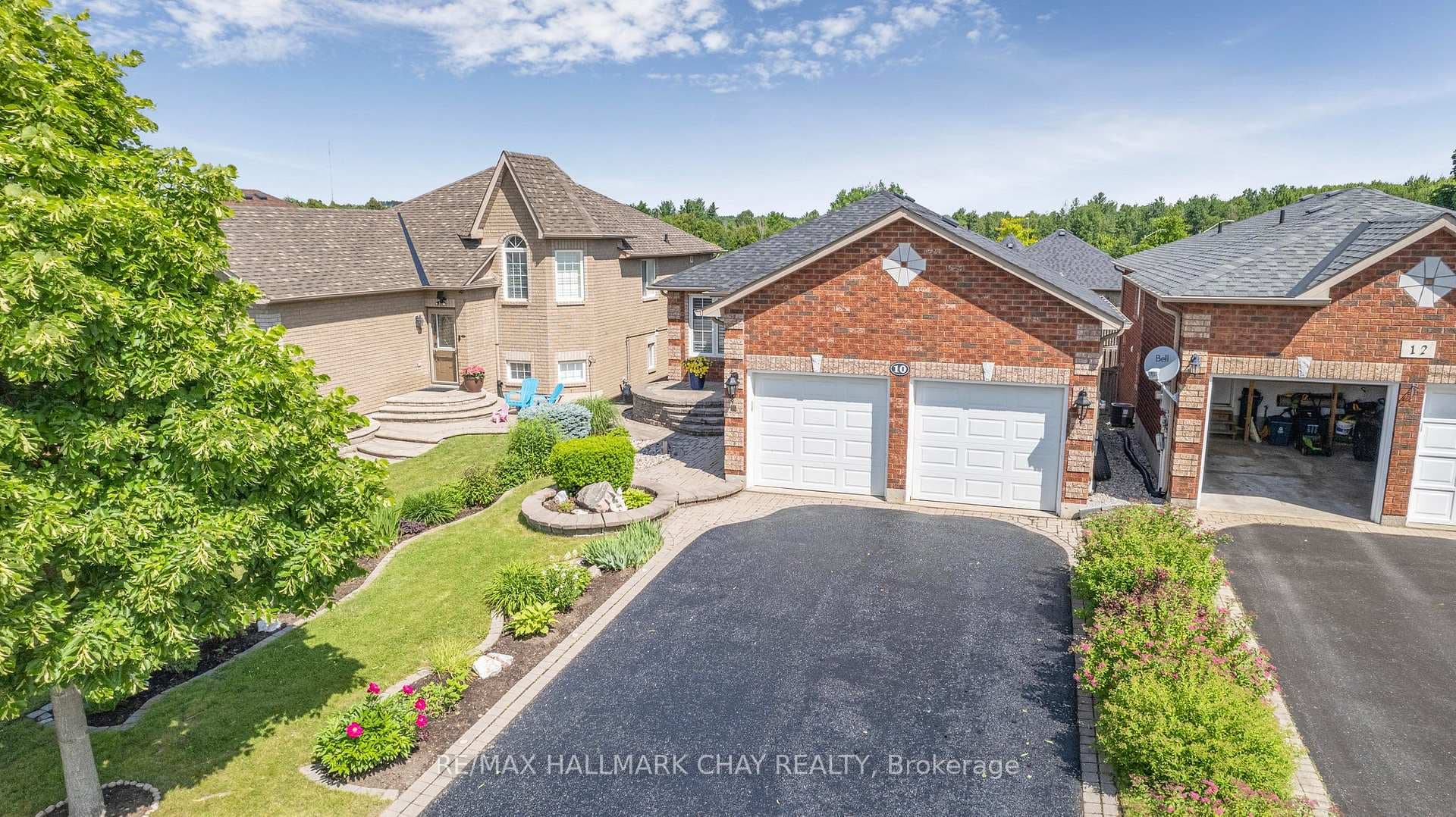10 Claire Drive photo 8