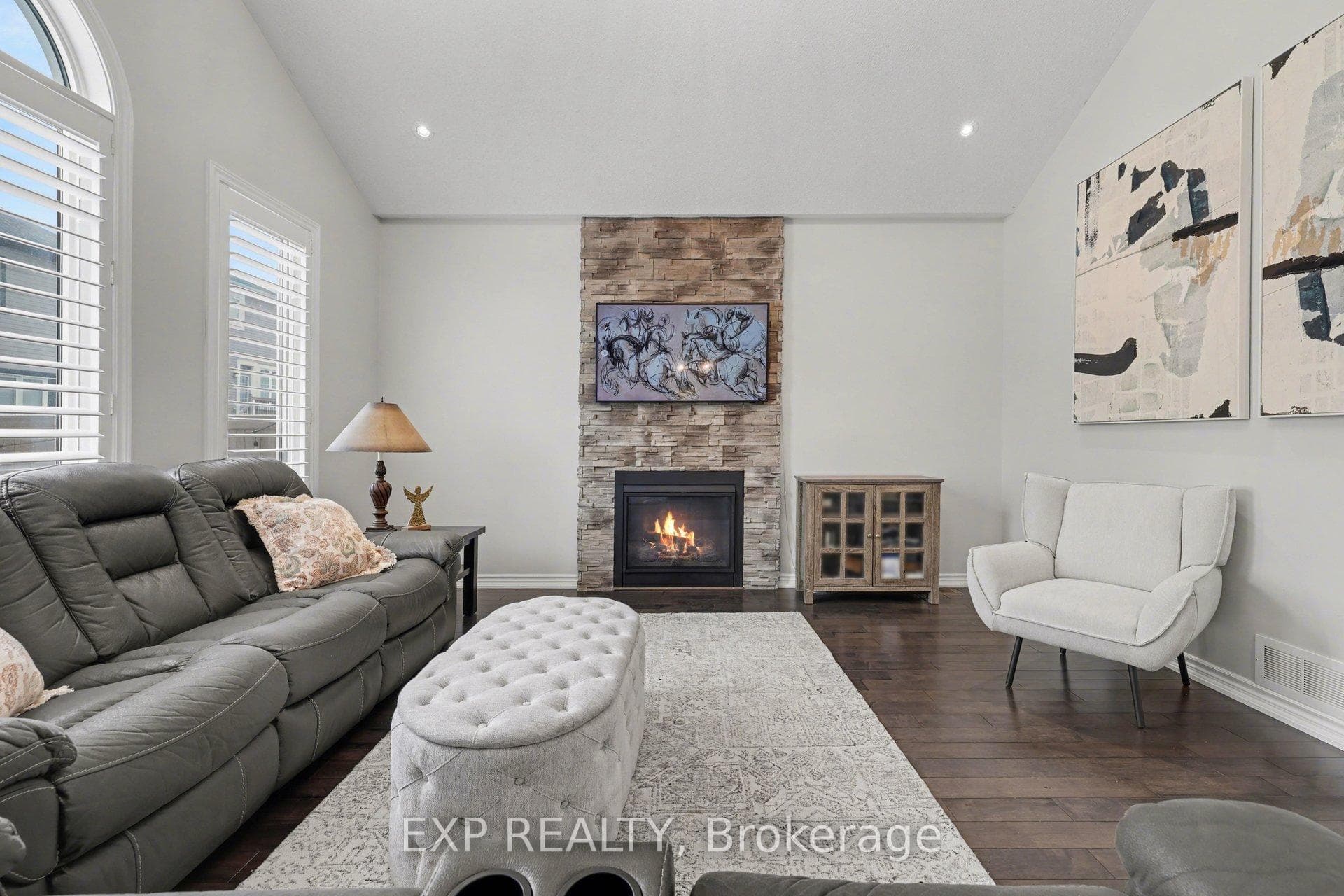 73 Bristling Crescent photo 23