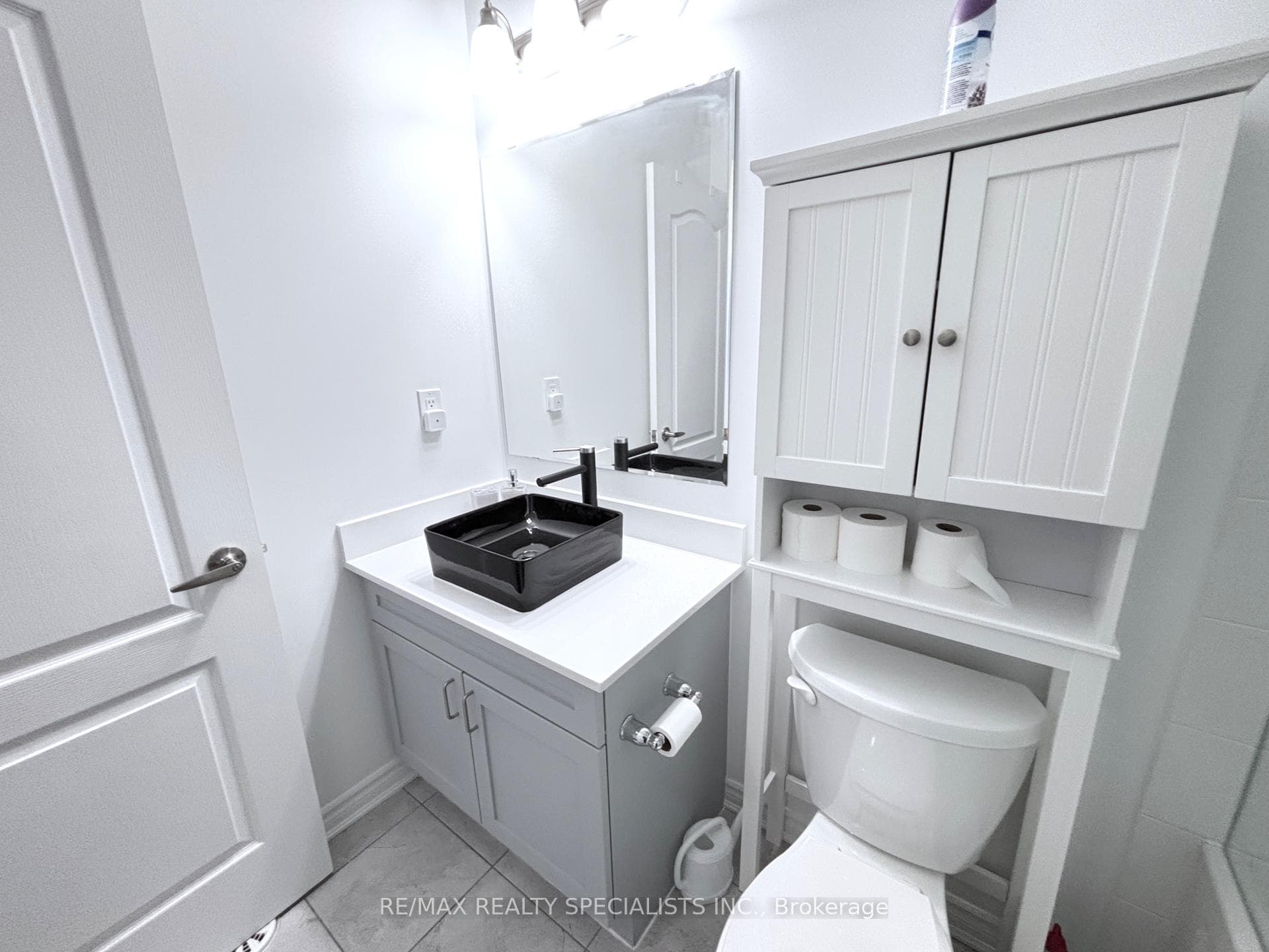 1578 Leblanc Court photo 12