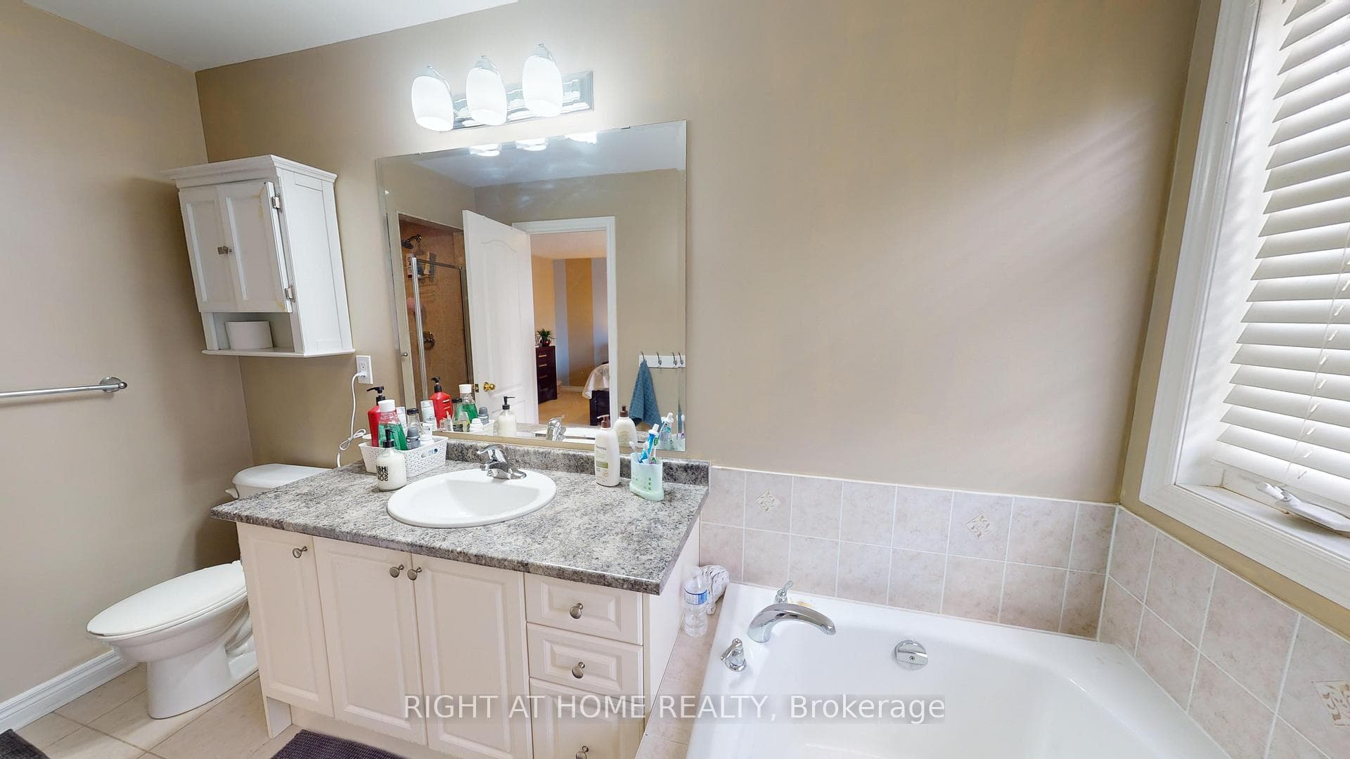 88 Lorenzo Circle photo 18
