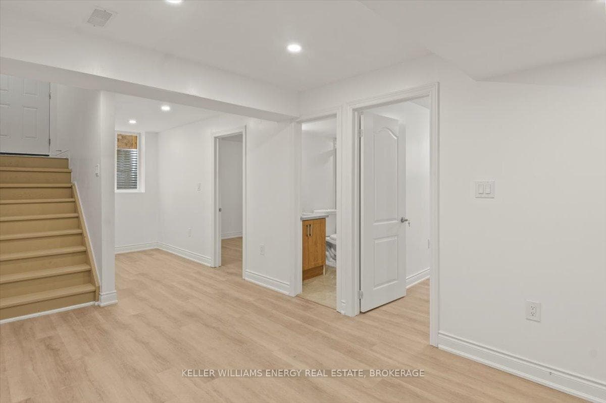 973 Black Cherry Drive Unit Bsmt photo 5