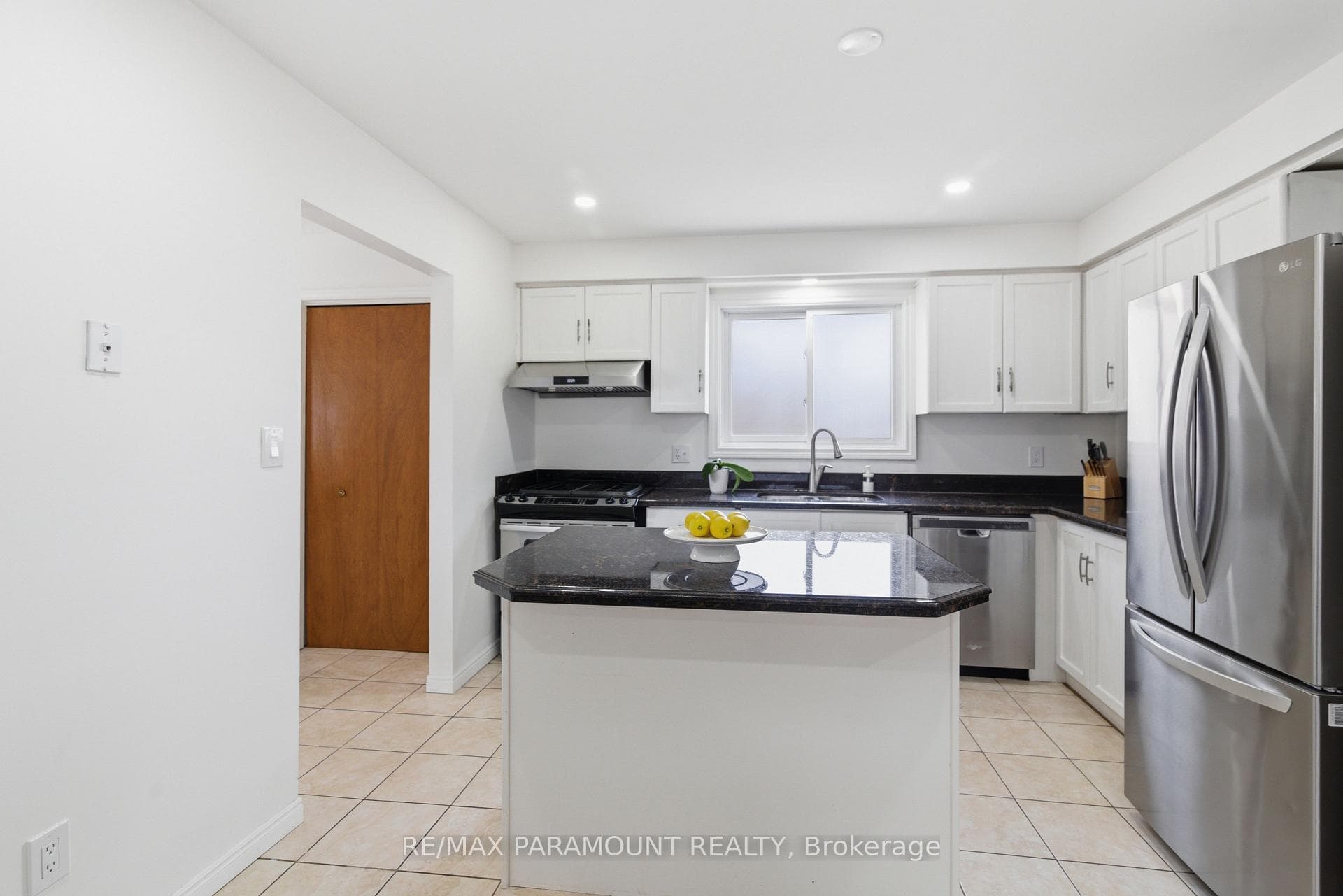 1262 Upper Gage Avenue photo 13