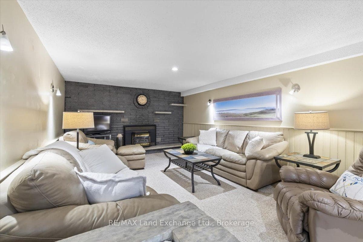 Downstairs Family Room