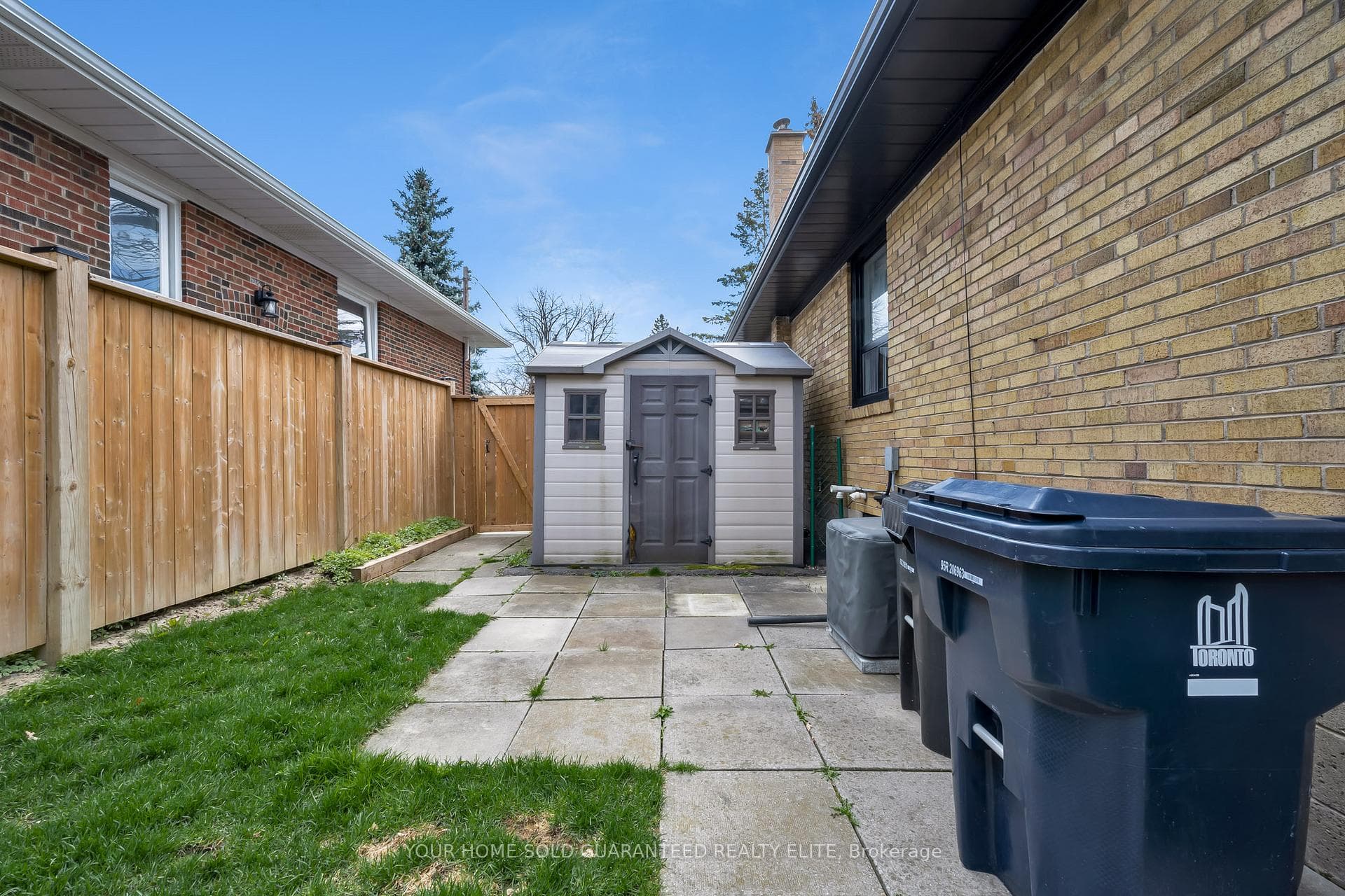 22 North Heights Road photo 13