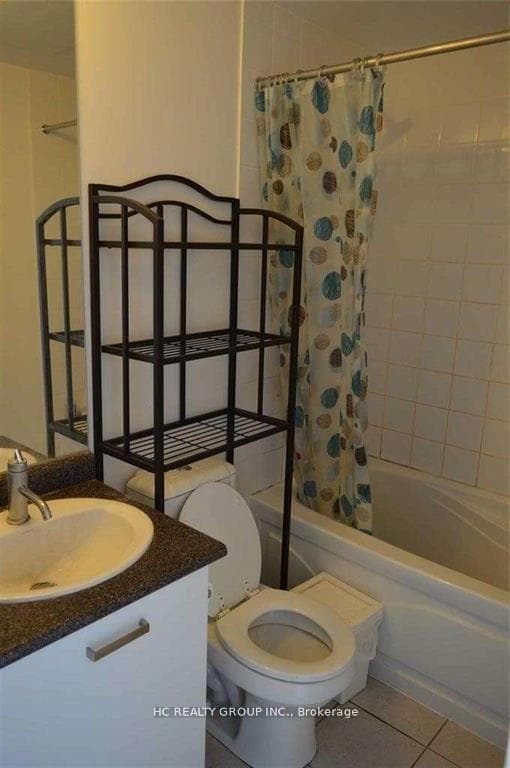 832 Bay Street Unit 4004 photo 6