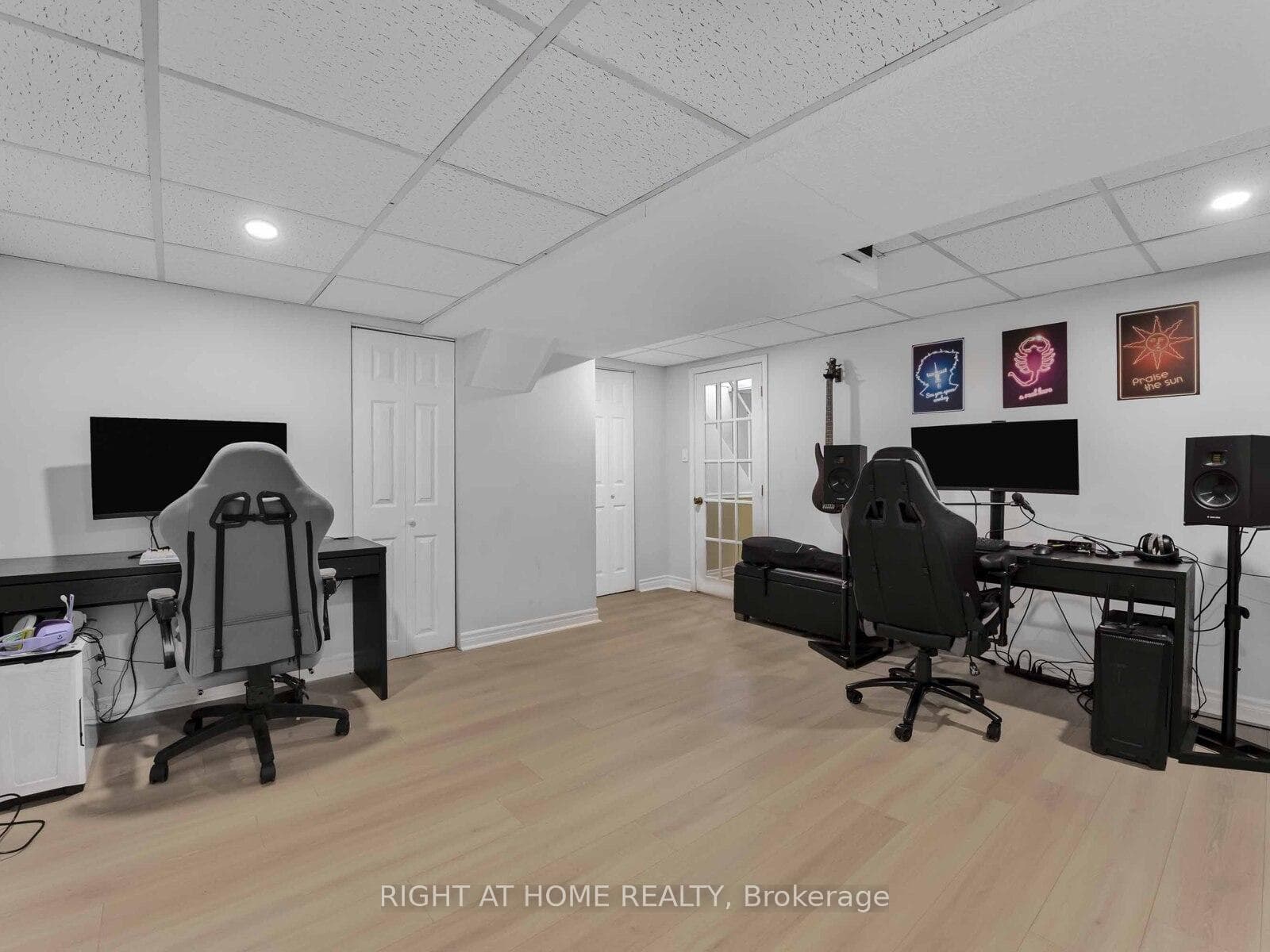 120 Falconer Drive Unit 28 photo 23