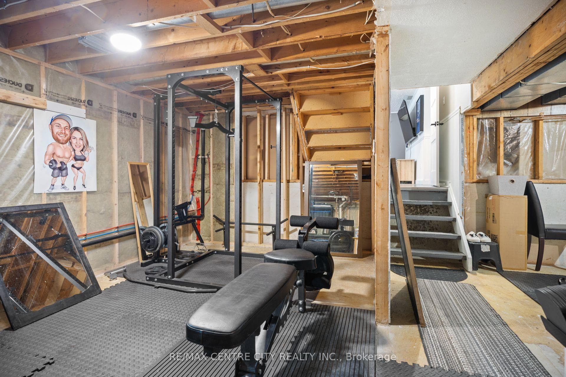 684 Macyoung Drive photo 21