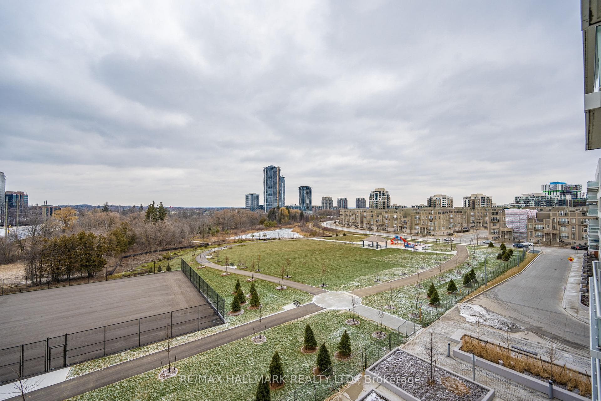 10 Rouge Valley Drive Unit 525A photo 14