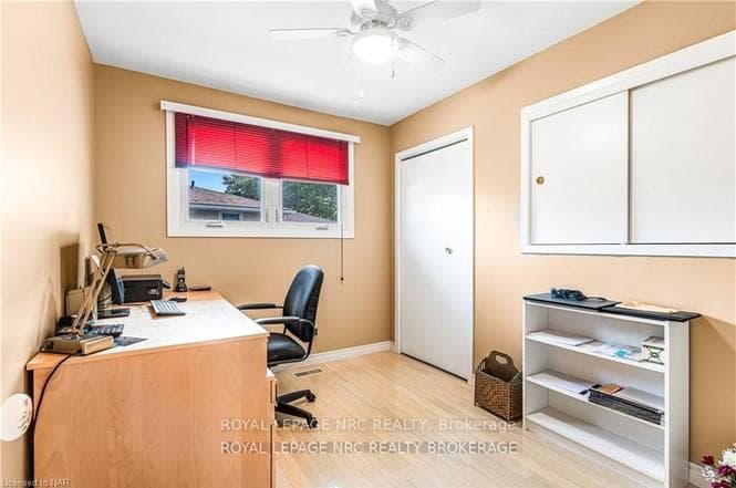 21 KIMBERMOUNT Drive photo 10