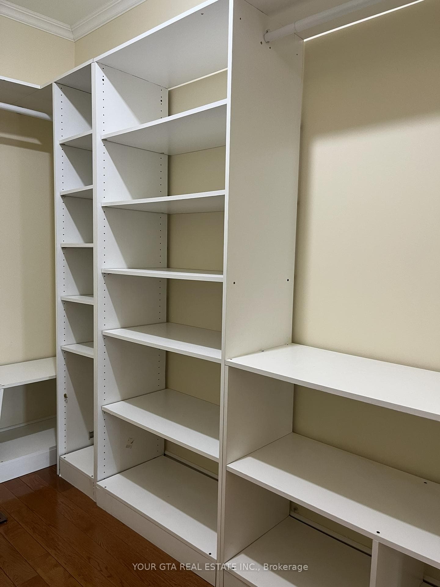 1166 McBride Avenue Unit Upper photo 42