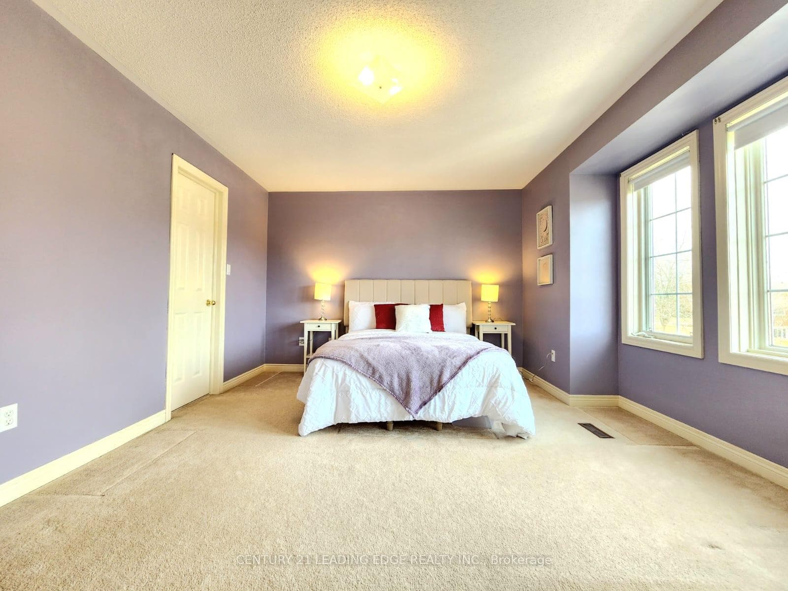 293 Castan Avenue photo 24