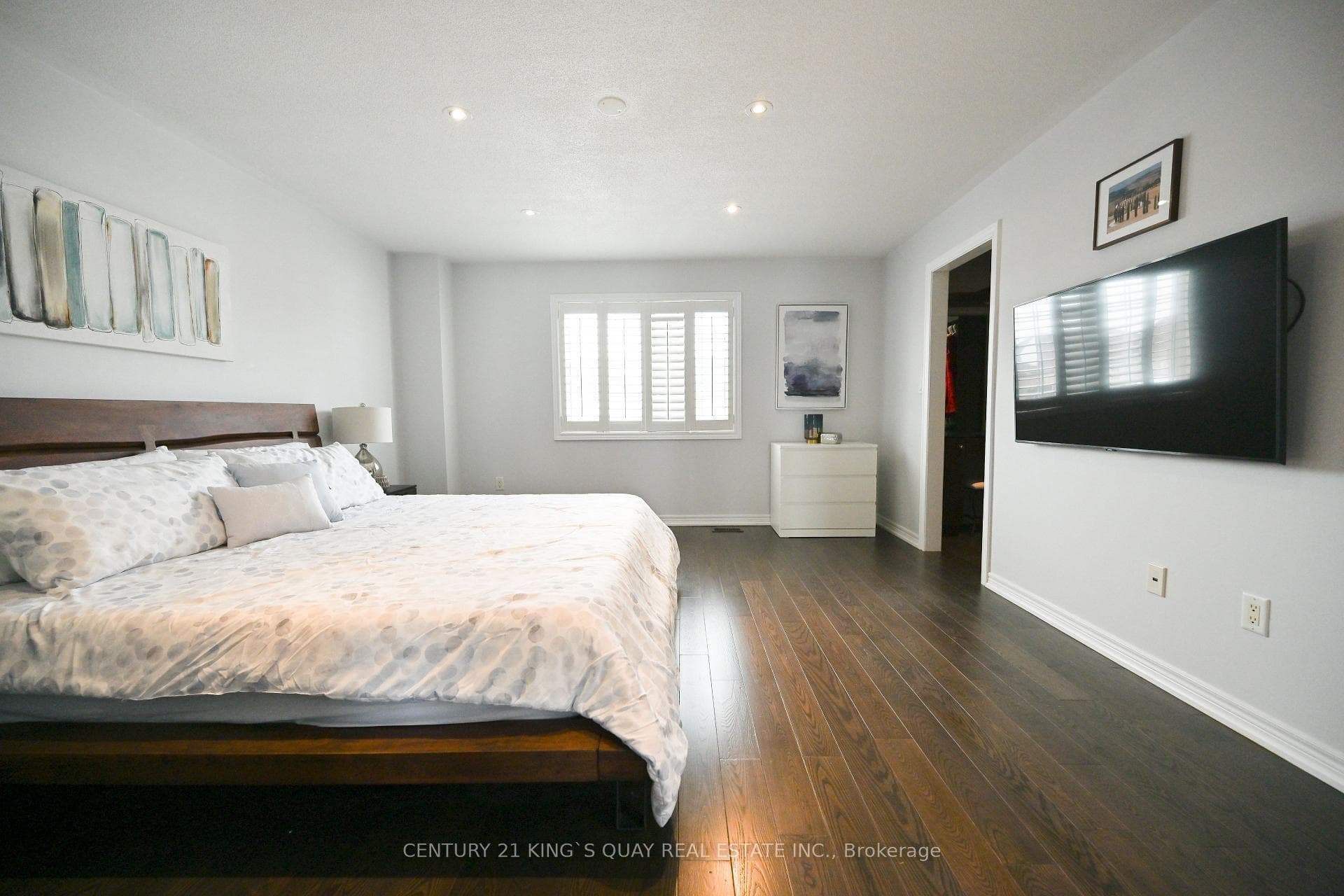 10514 Victoria Square Boulevard photo 20