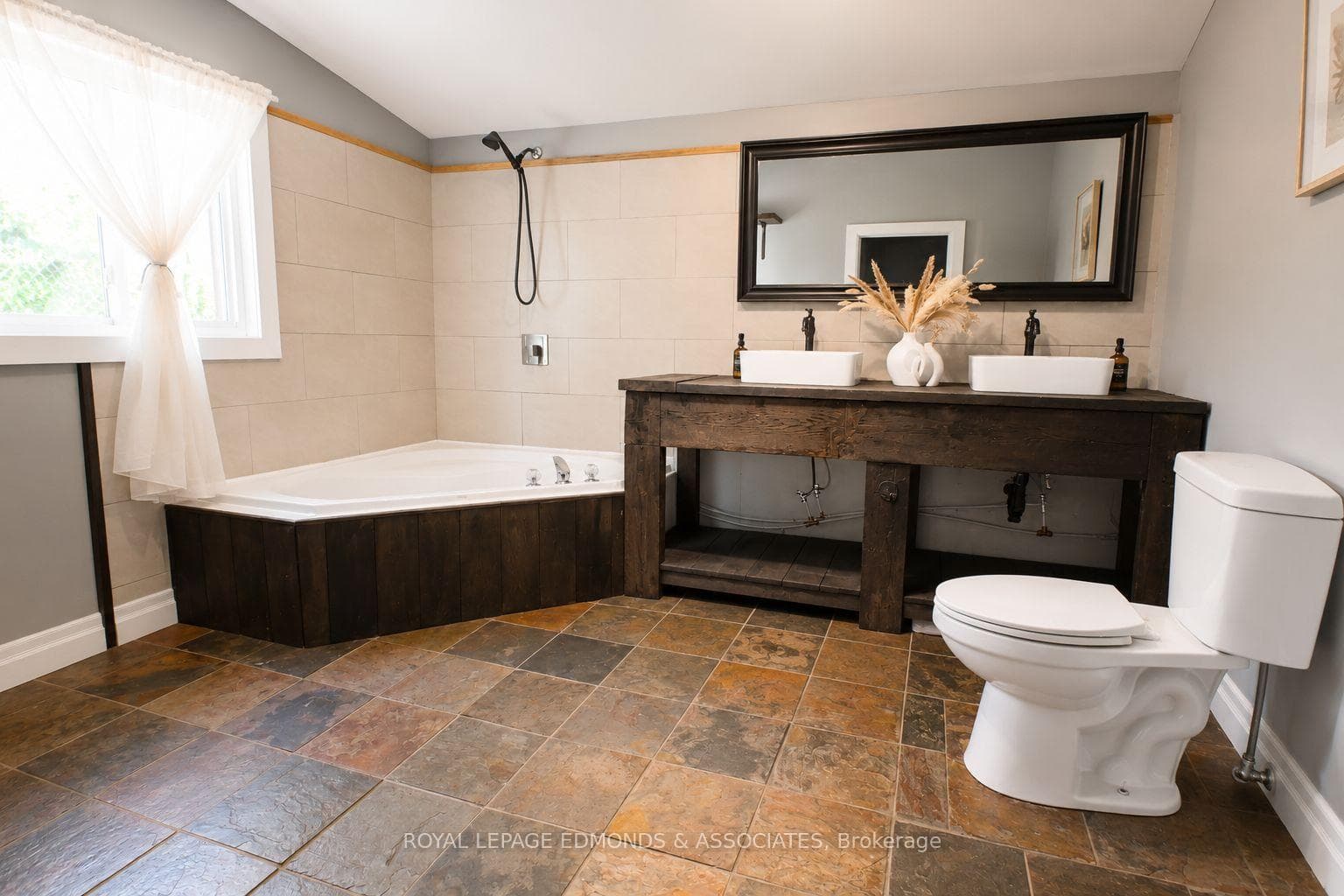 165 Bob Seguin Drive photo 22