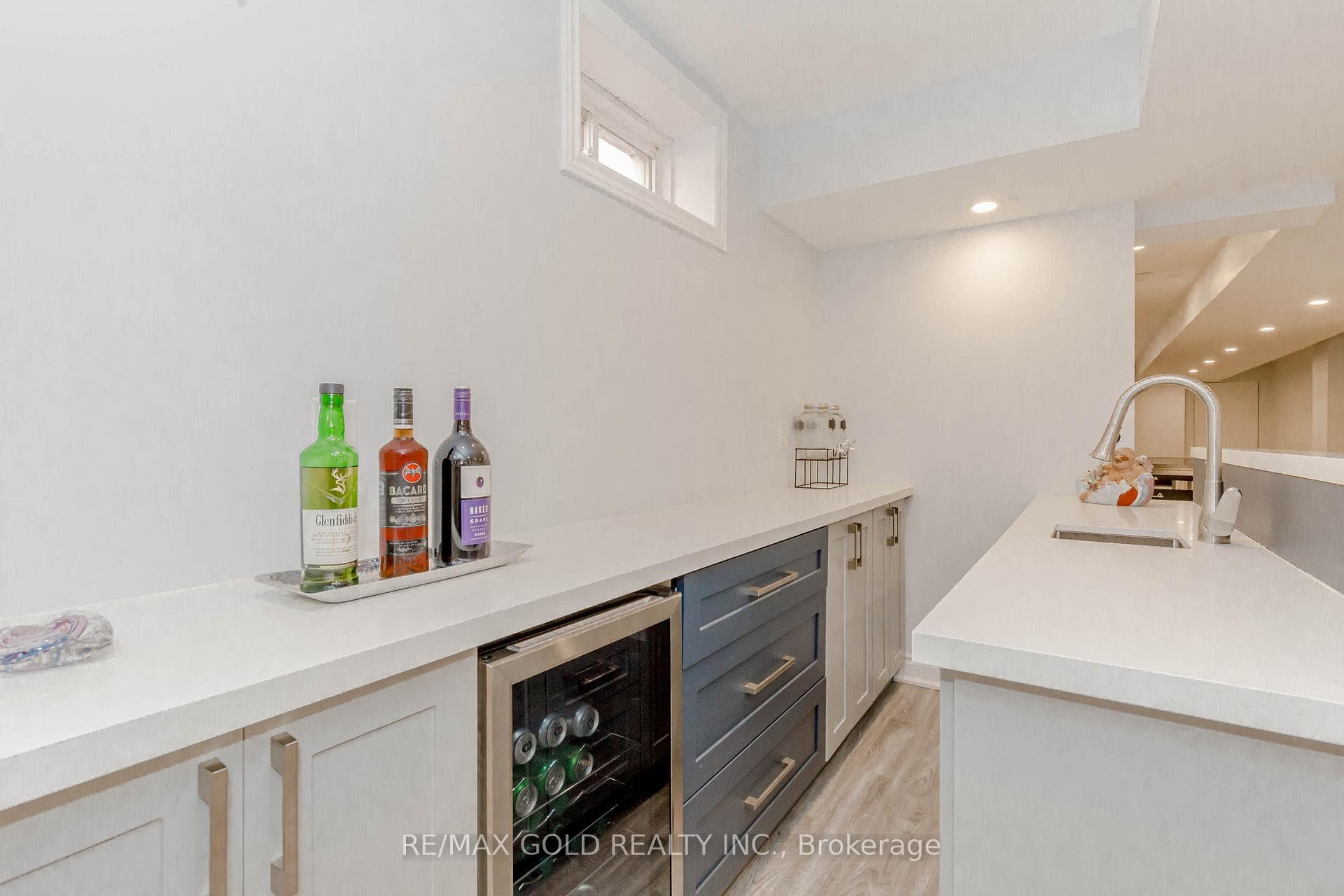 466 Terrace Way photo 25