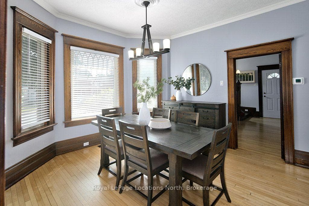 120 Marshall Street photo 19